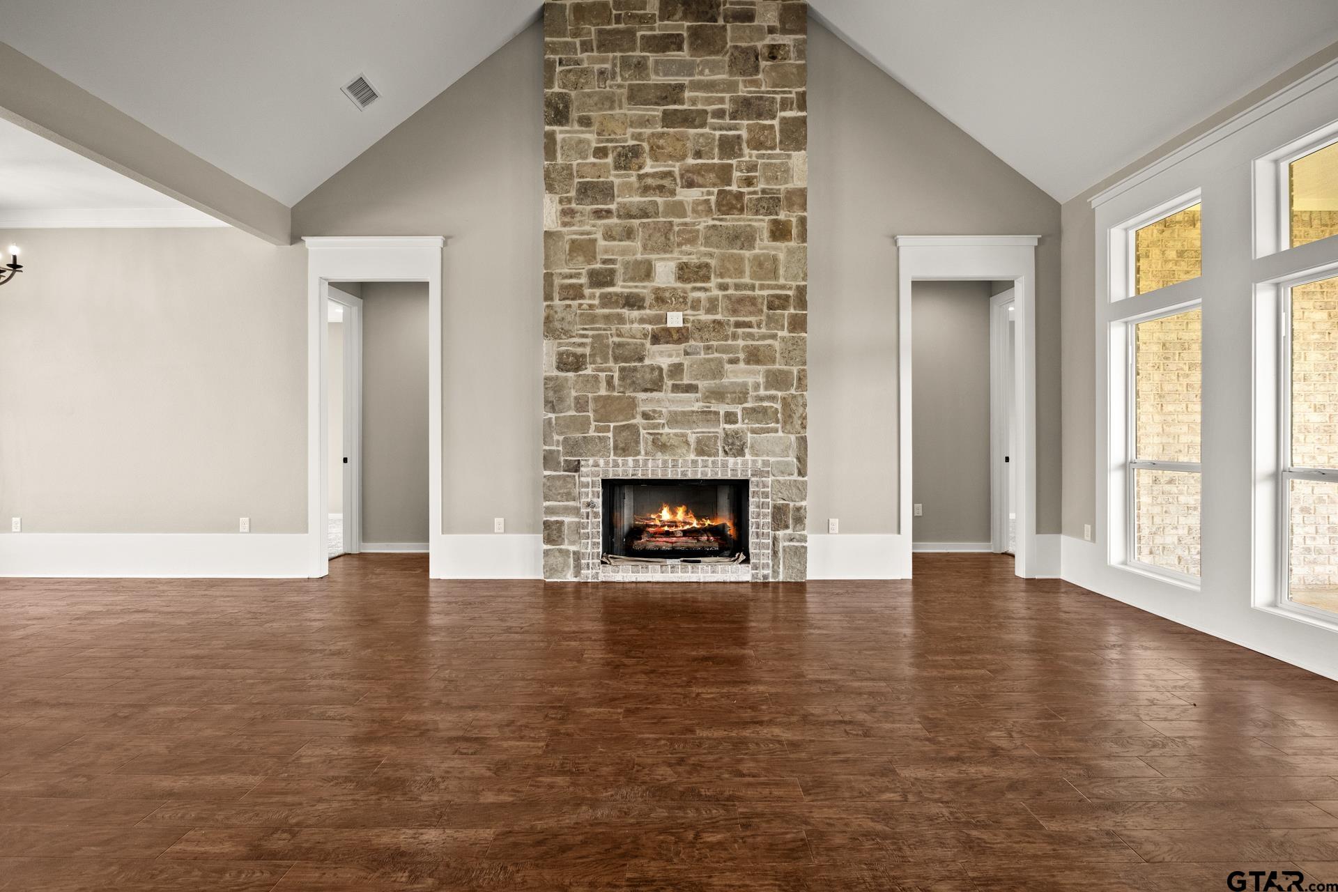 1005 Stone Haven