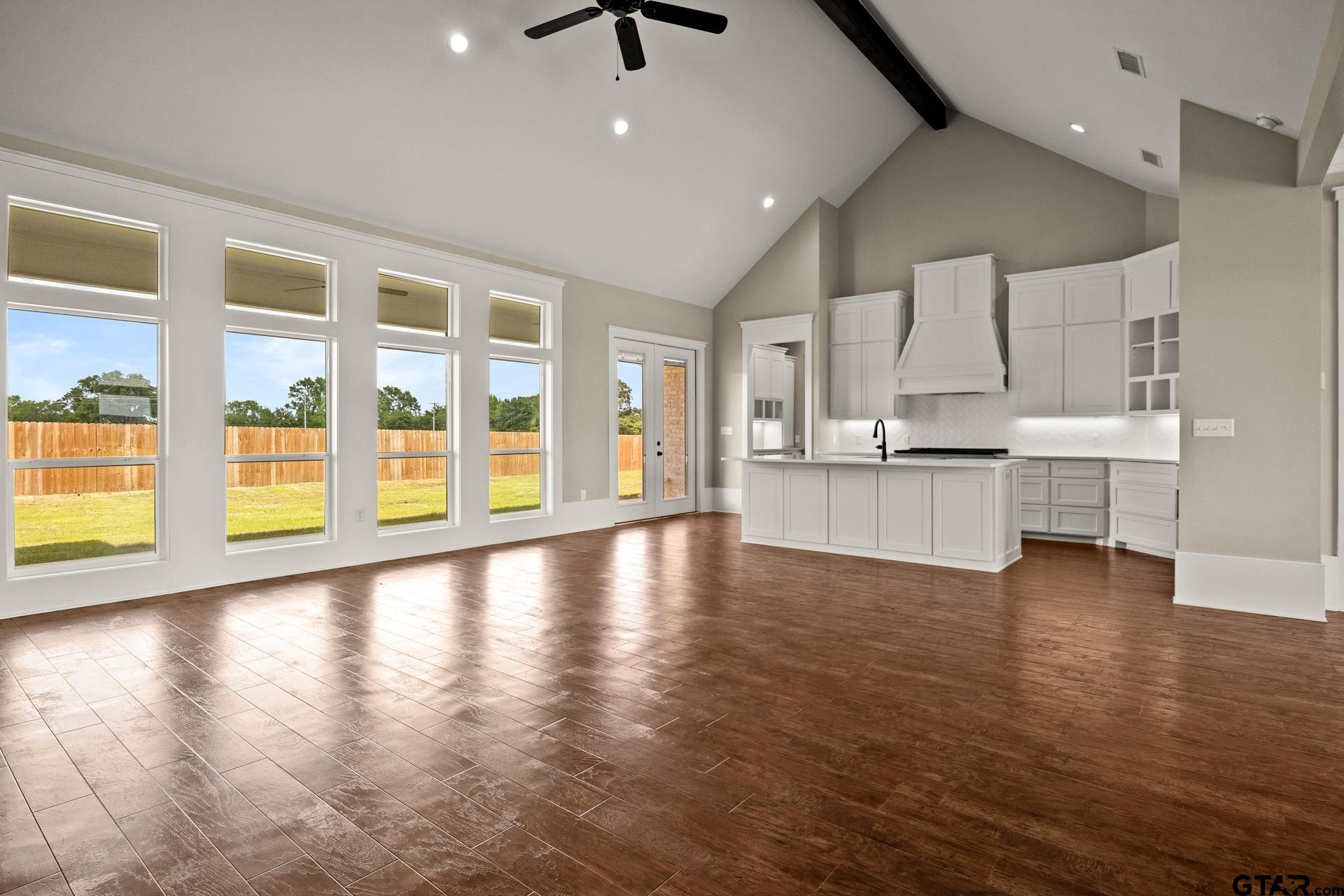 1005 Stone Haven