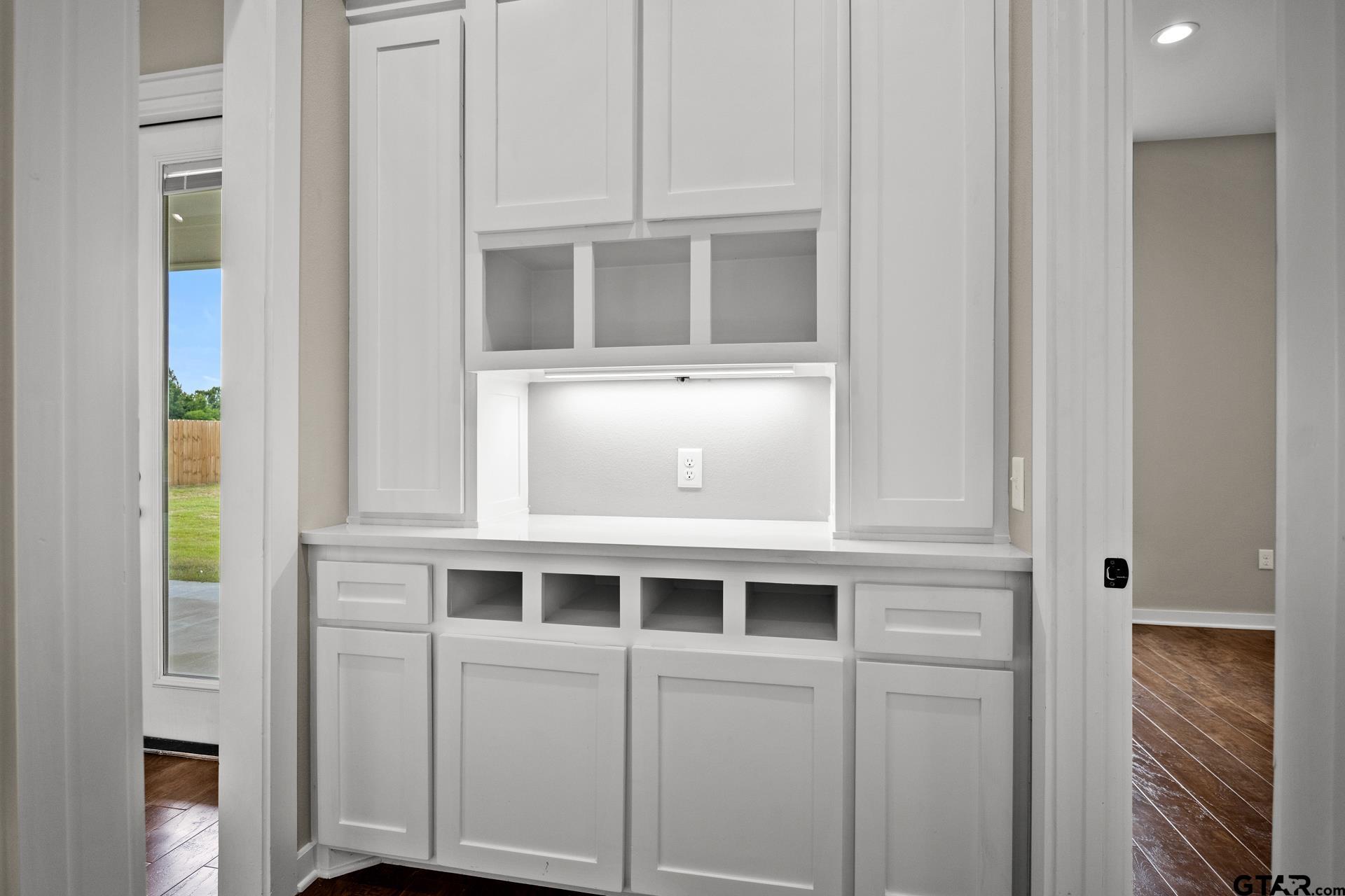 1005 Stone Haven
