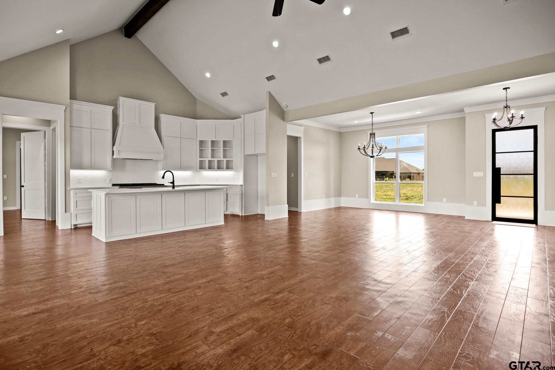 1005 Stone Haven