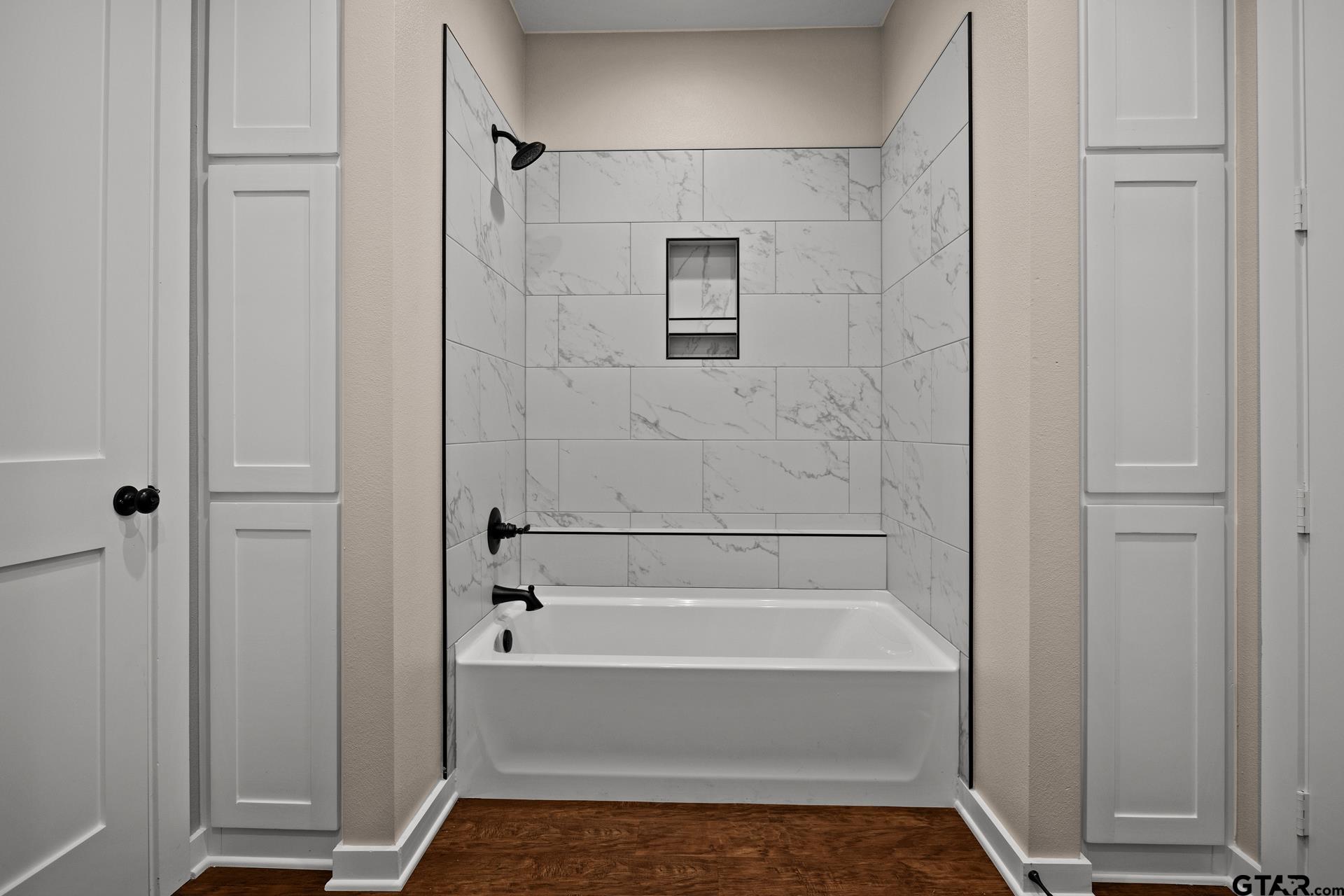 1005 Stone Haven