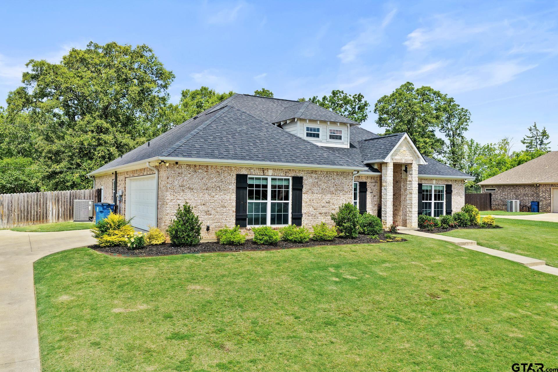 2729 Stone Briar