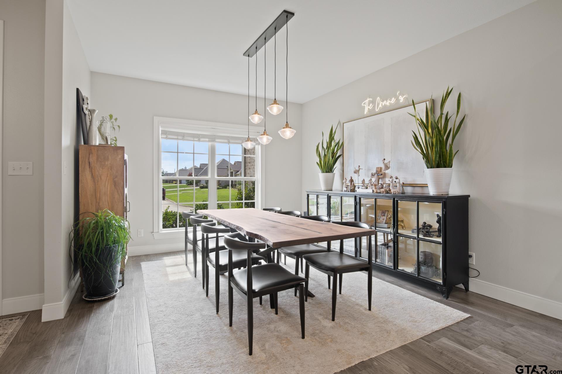 2729 Stone Briar