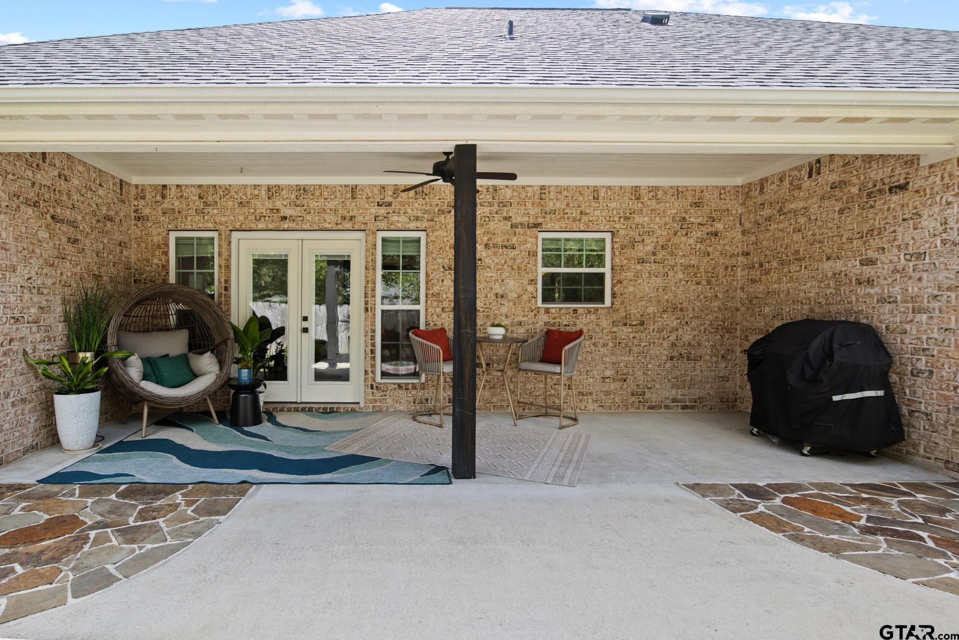 2729 Stone Briar