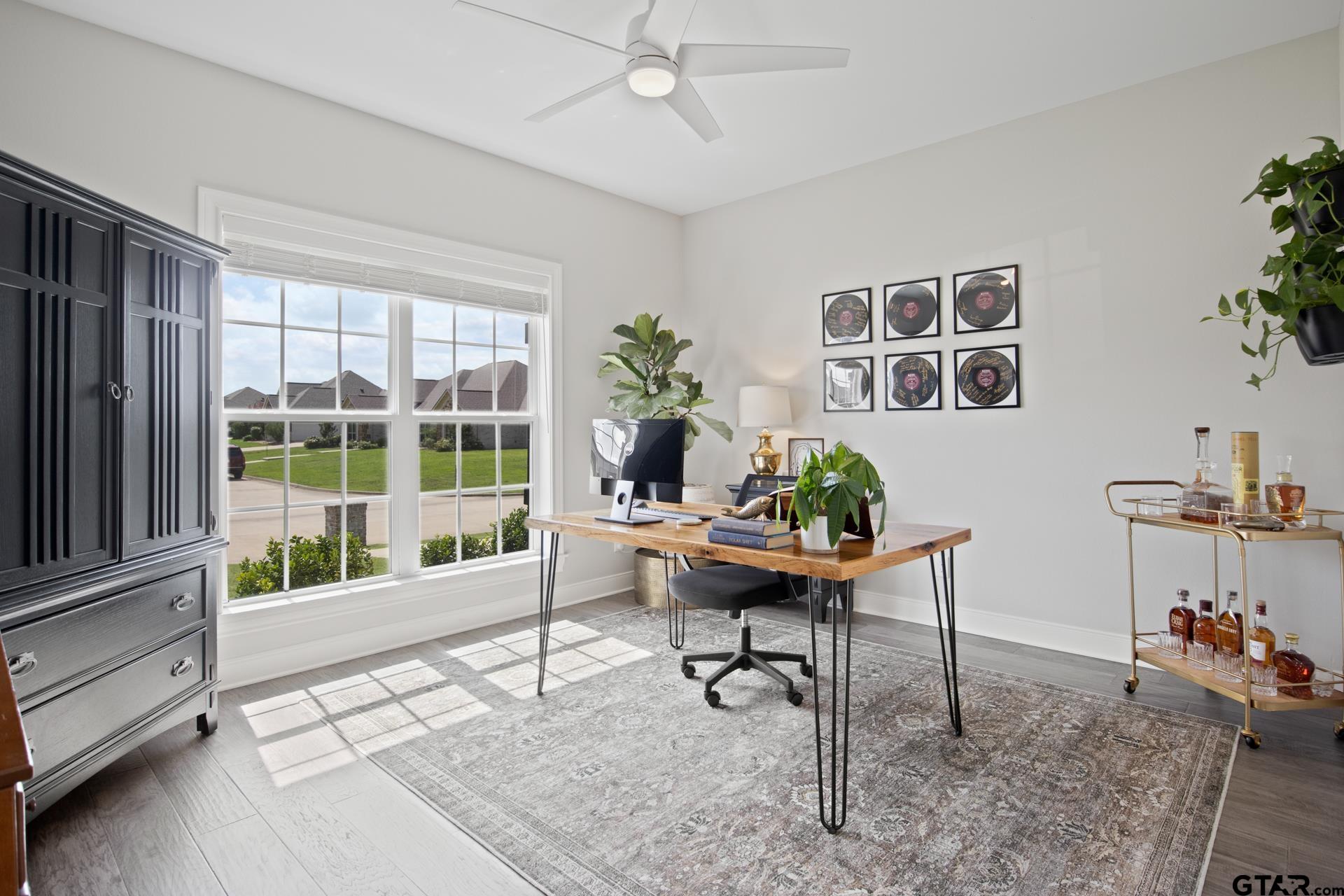 2729 Stone Briar
