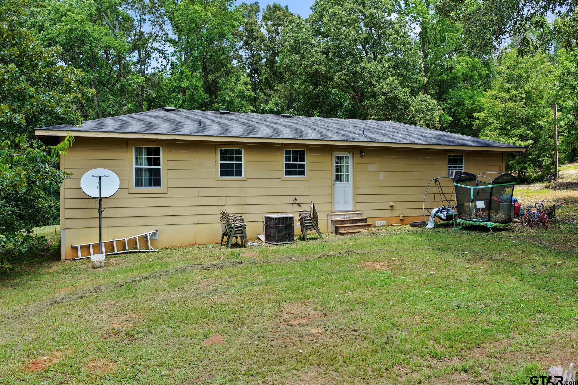 276 County Road 4335