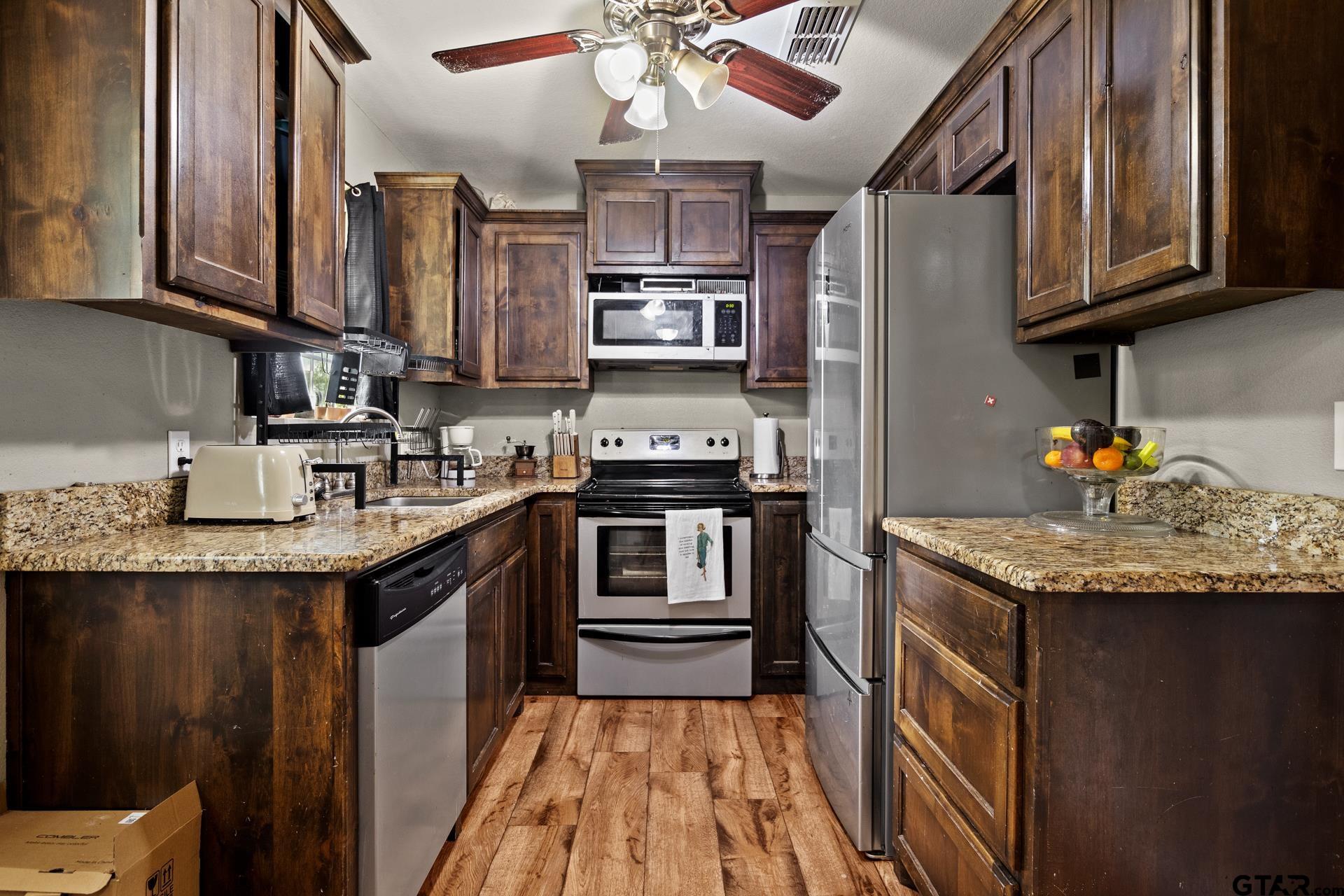 276 County Road 4335