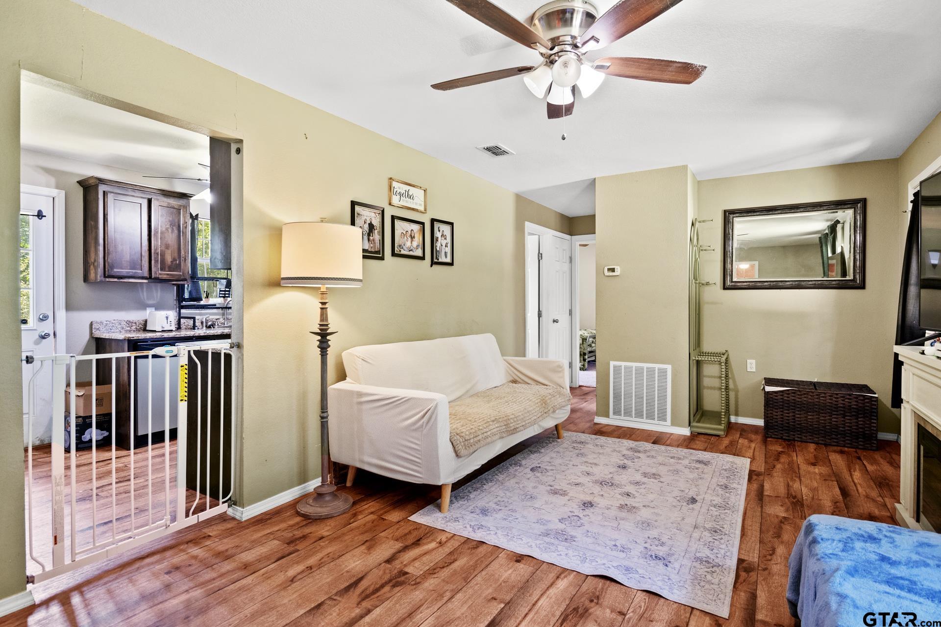 276 County Road 4335