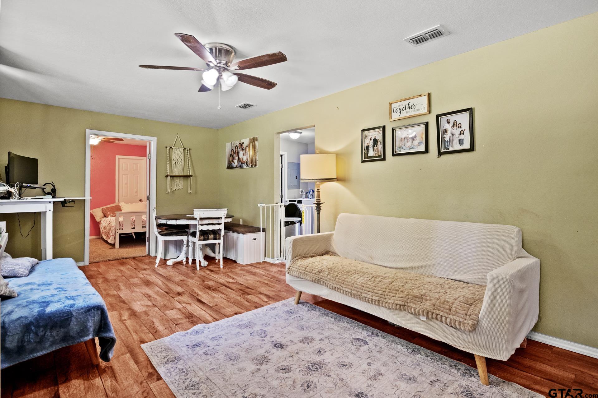 276 County Road 4335