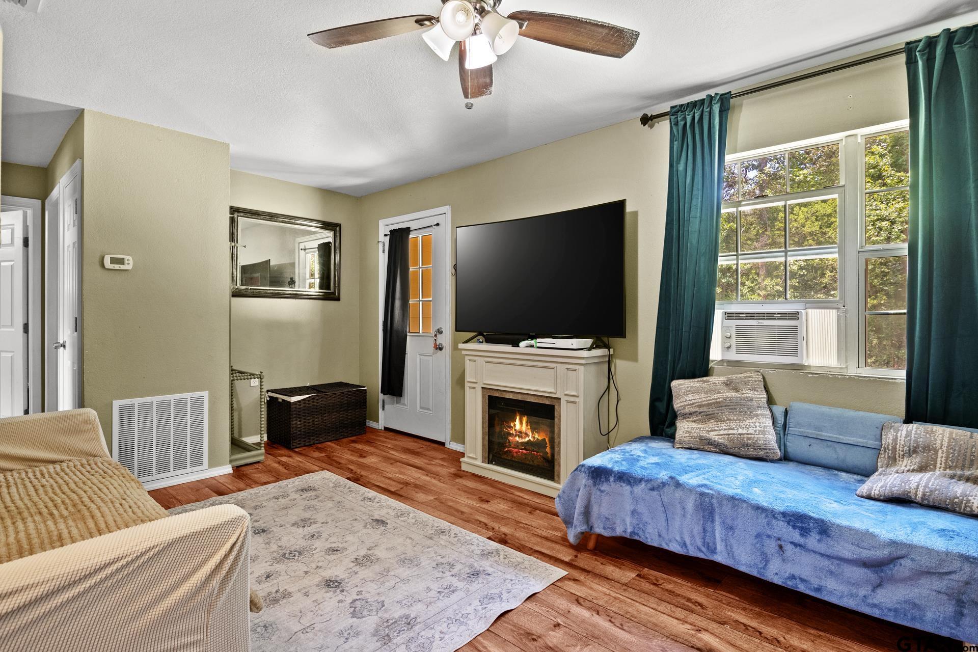 276 County Road 4335