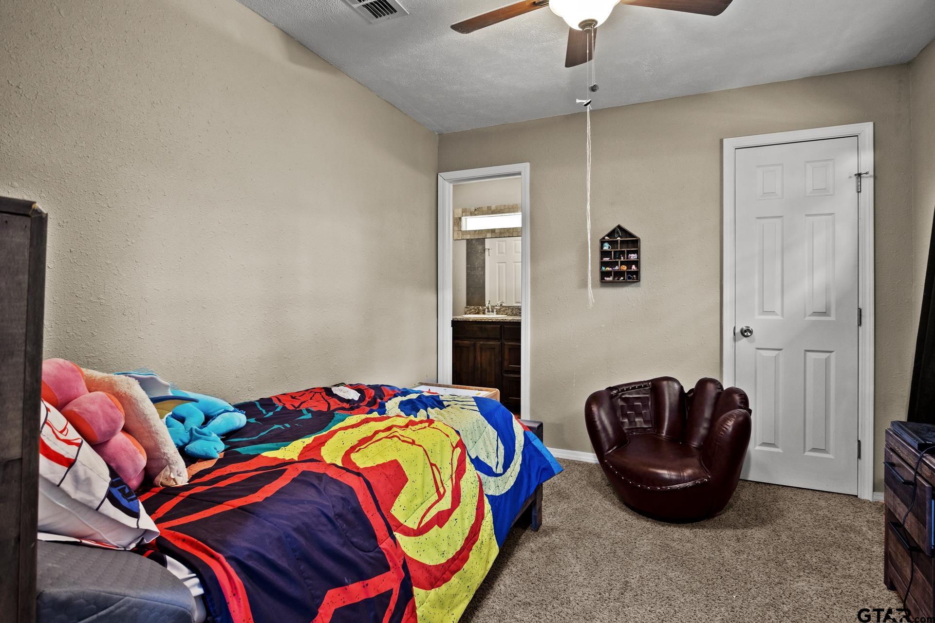 276 County Road 4335