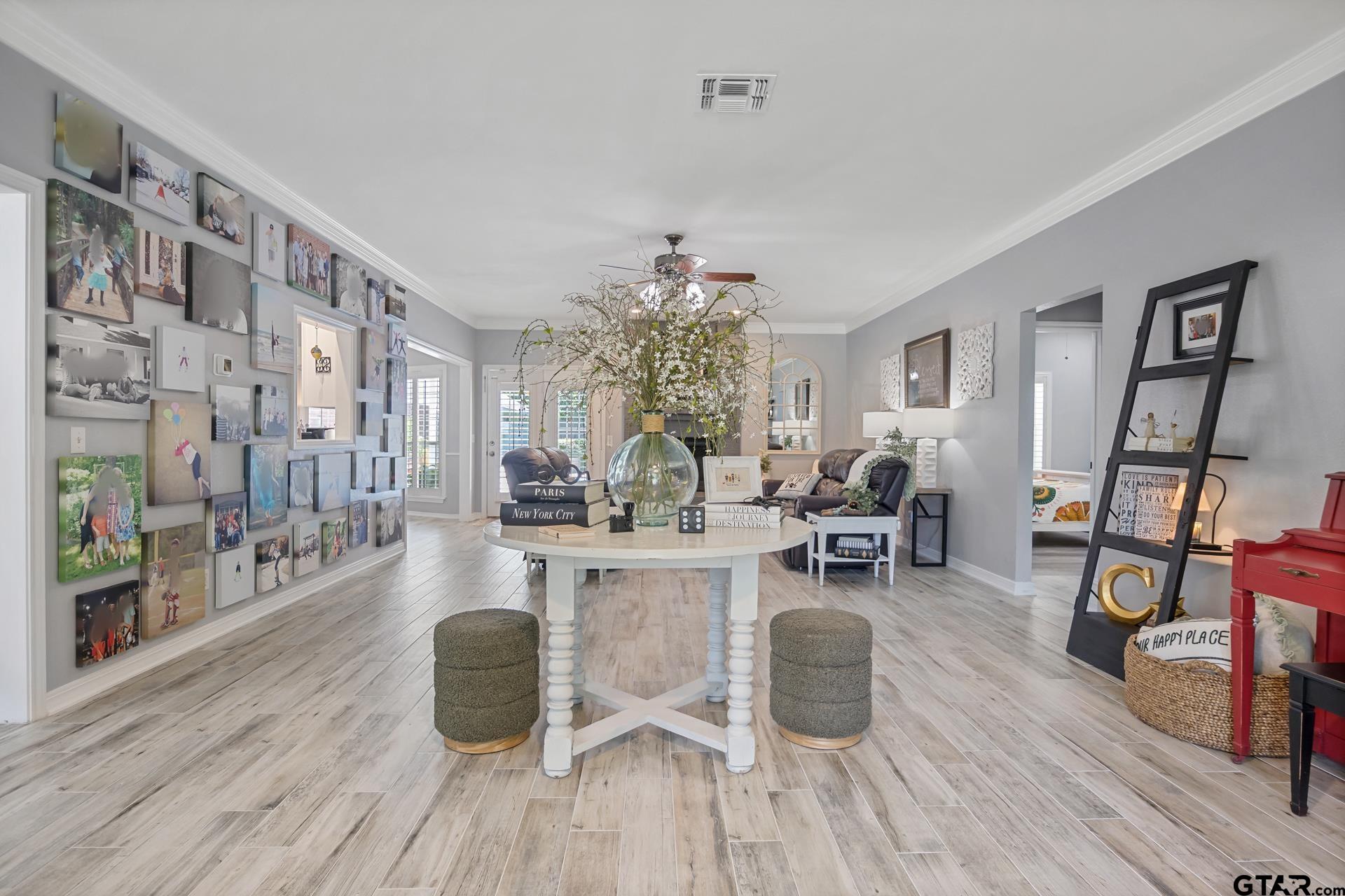 15 County road 3244