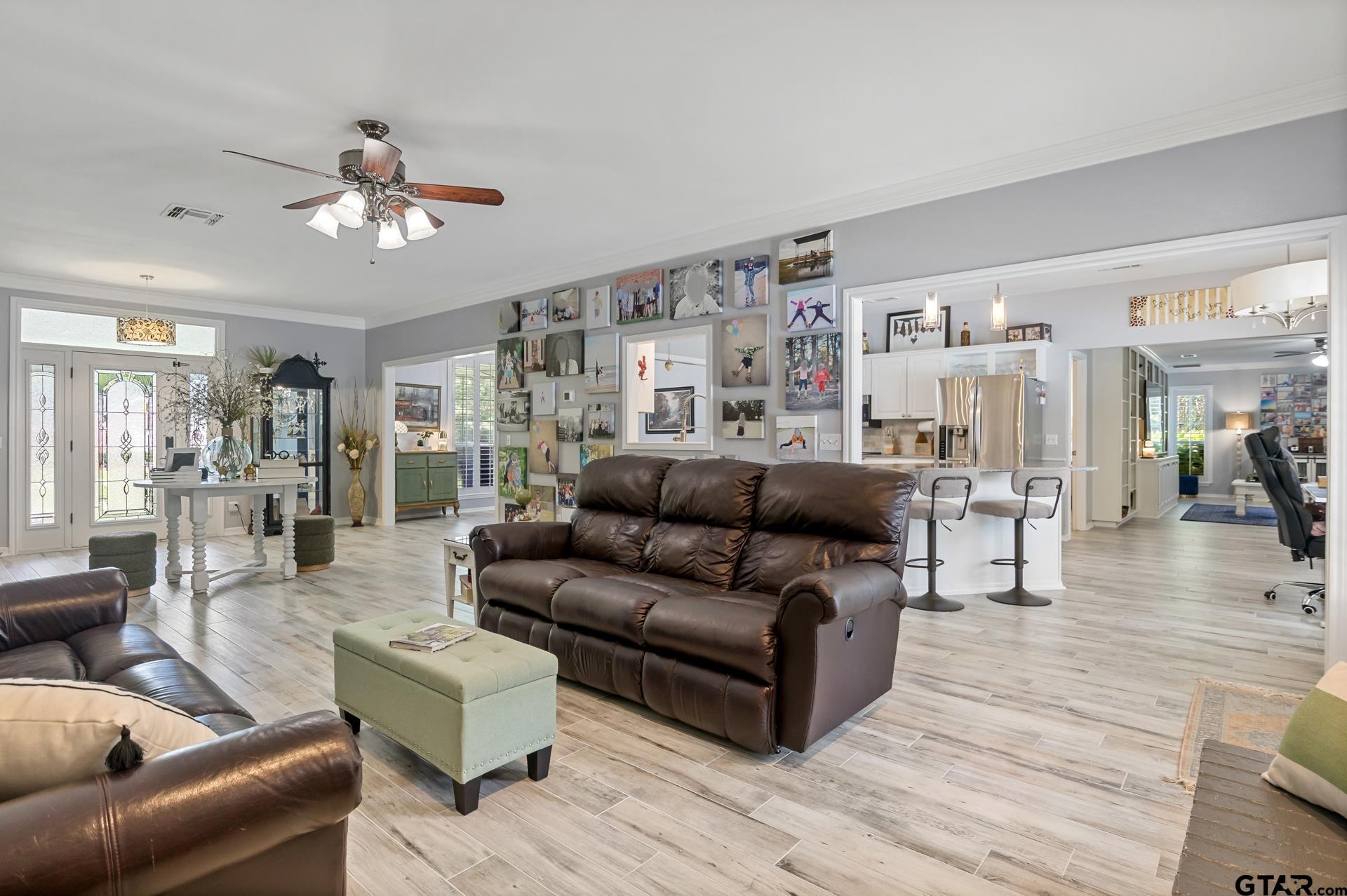 15 County road 3244