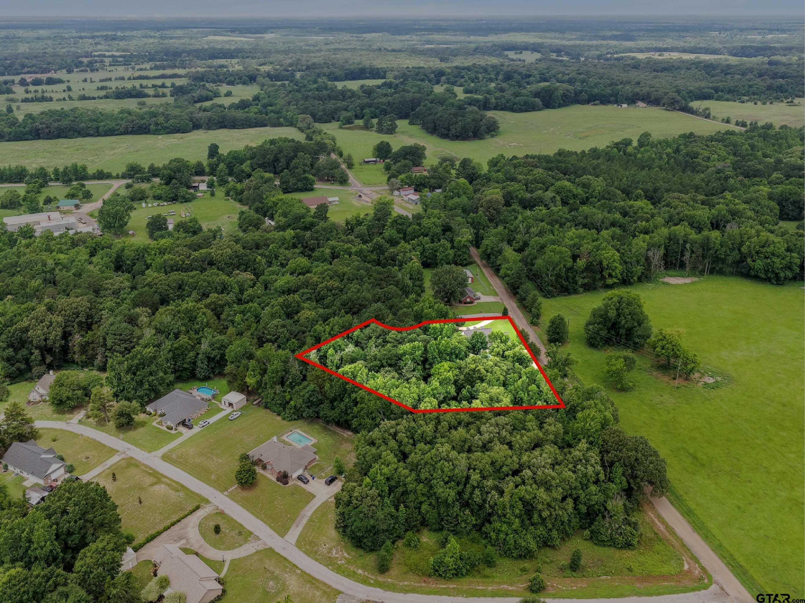 15 County road 3244