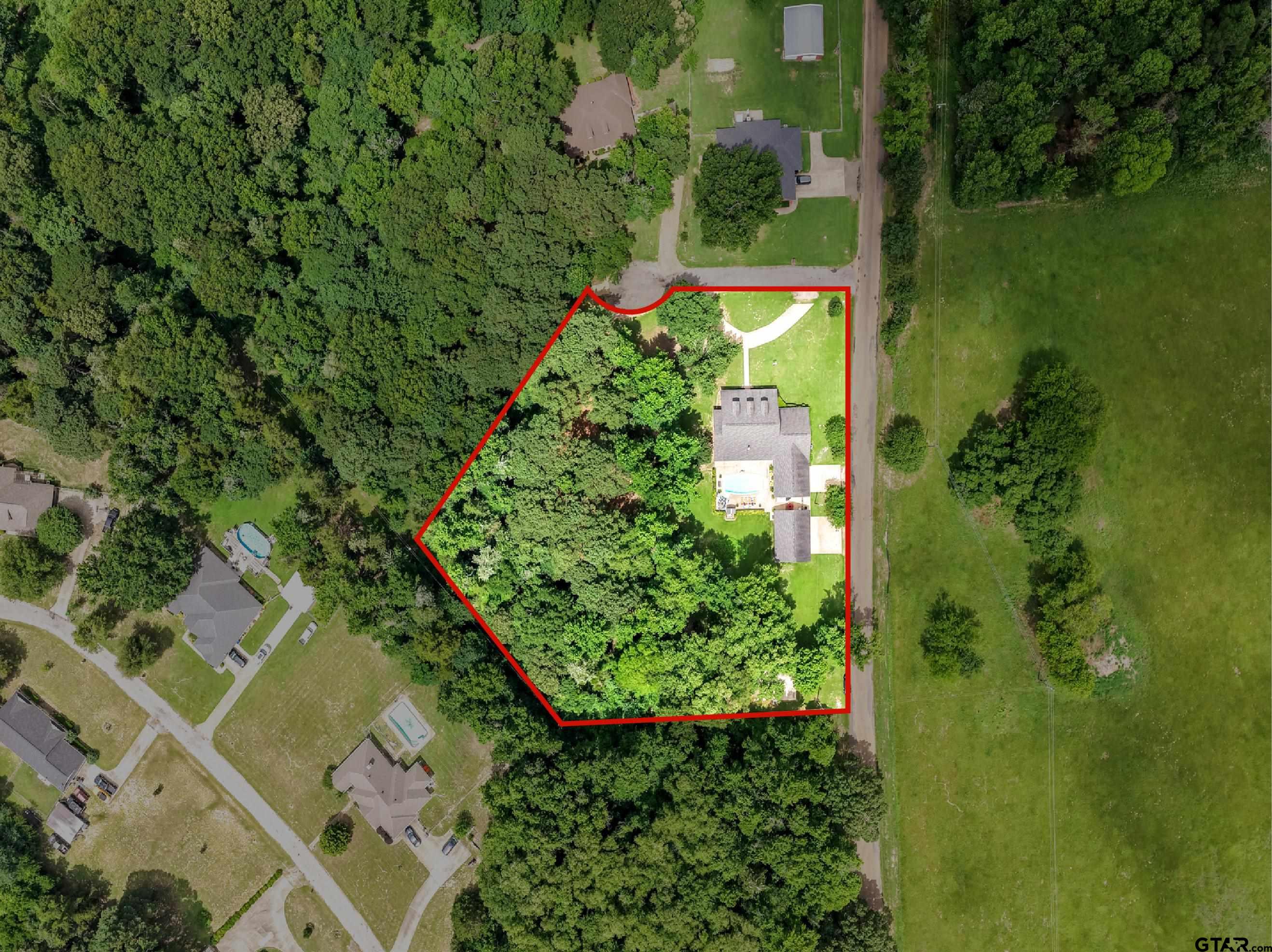 15 County road 3244