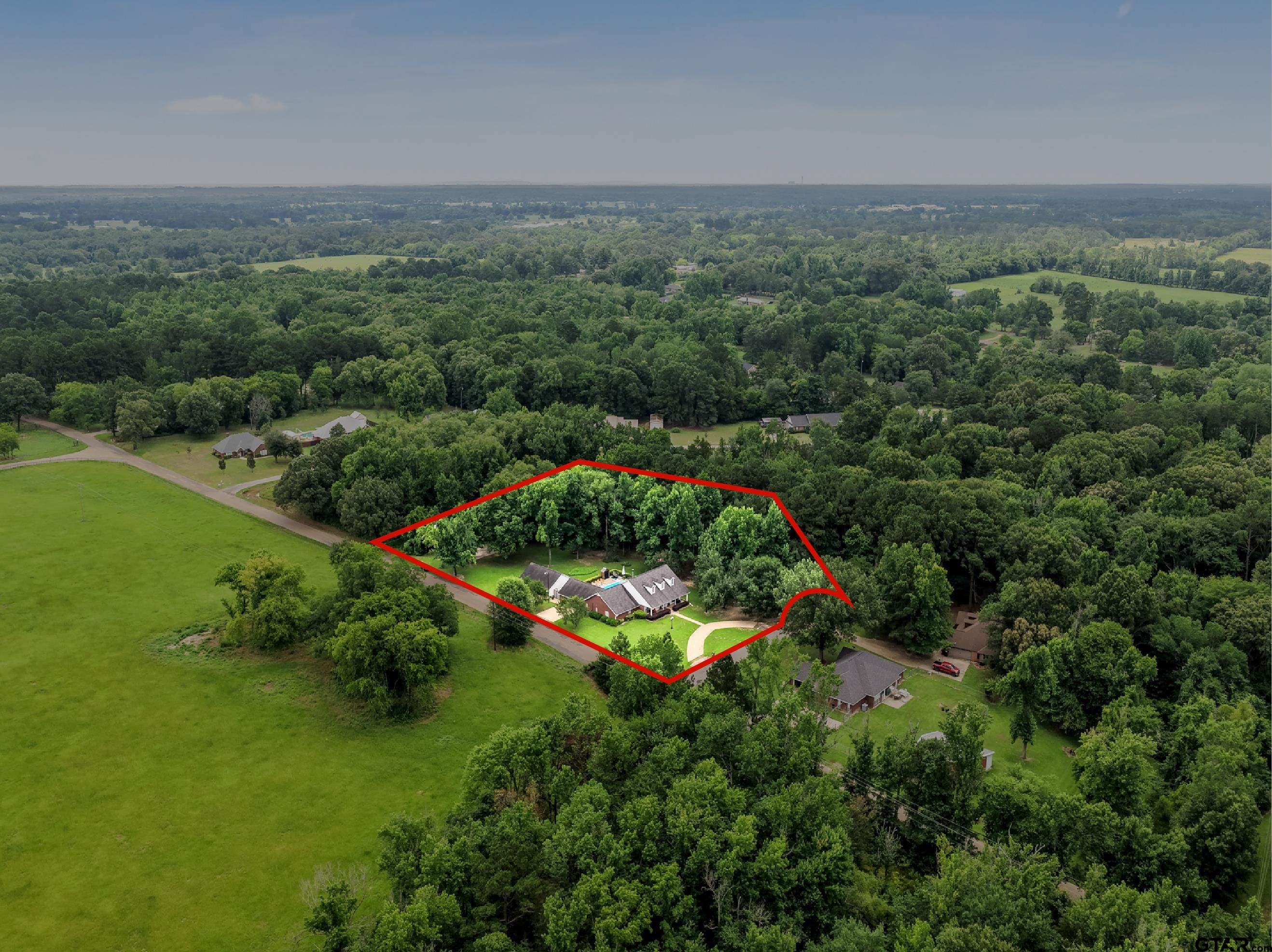 15 County road 3244
