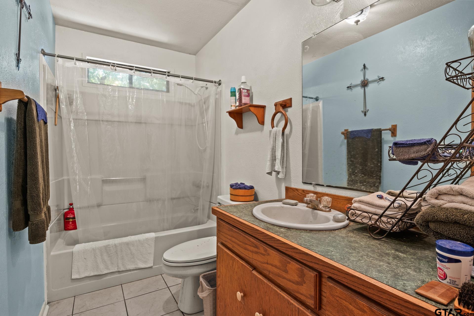 4469 County Road 1579