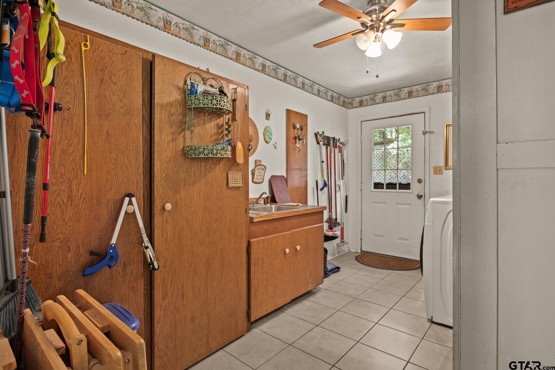 4469 County Road 1579