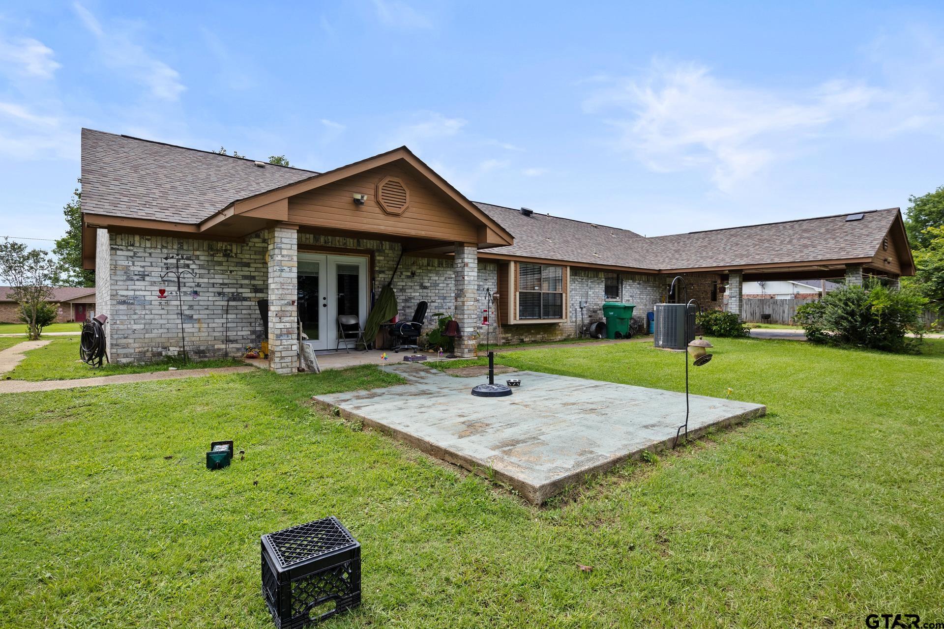 404 Joyner Ave.