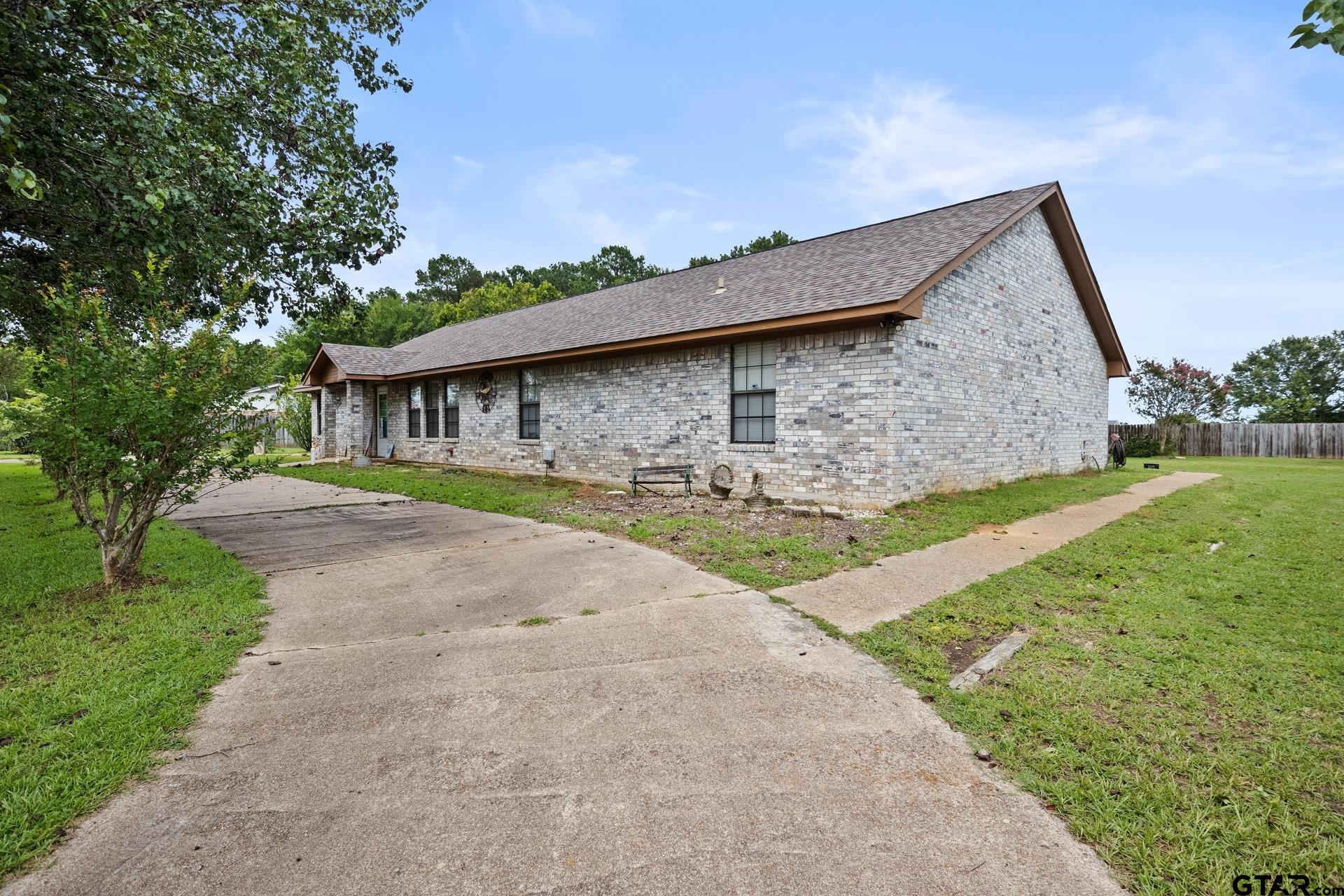 404 Joyner Ave.