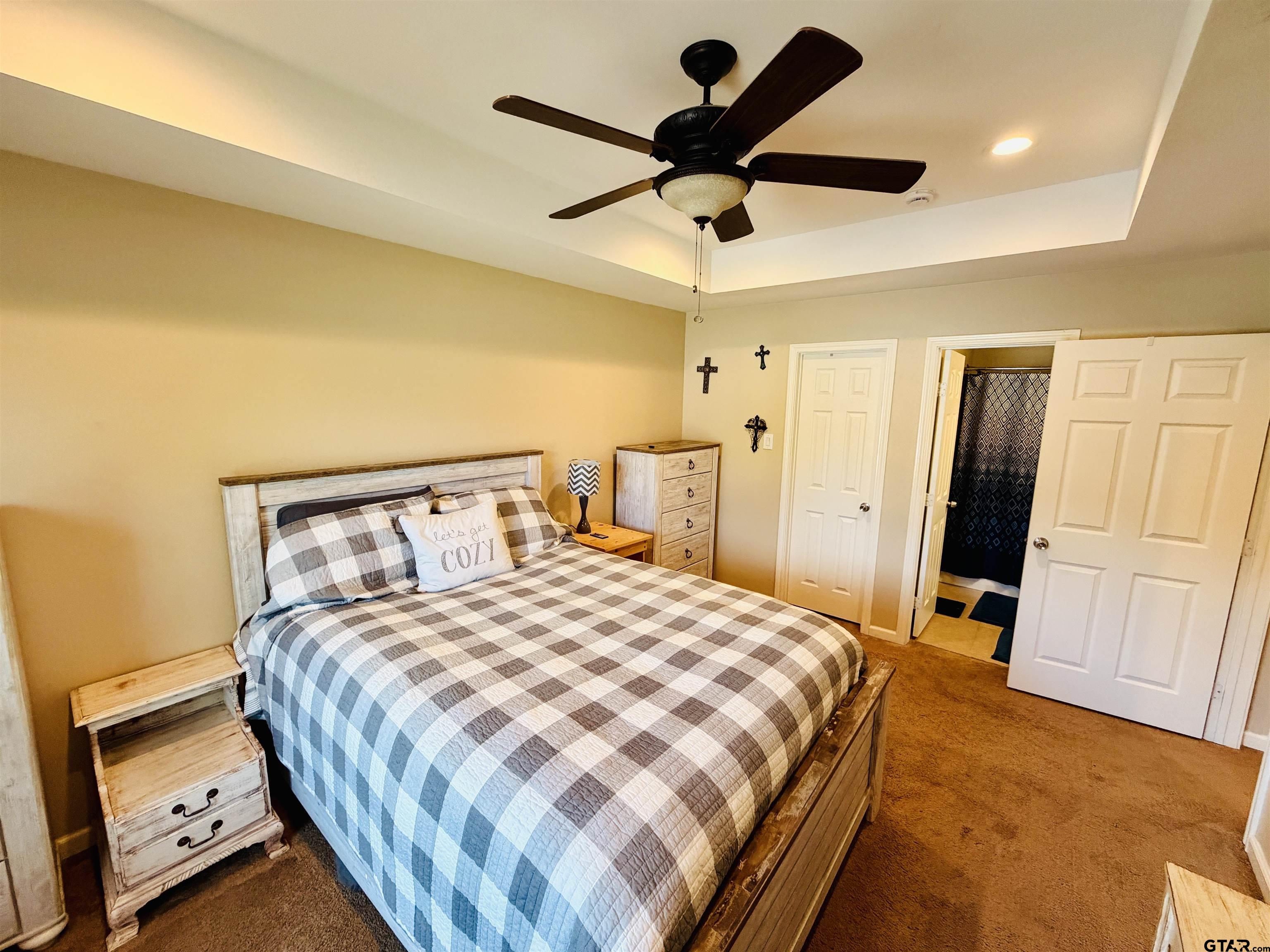 513 Therese Court
