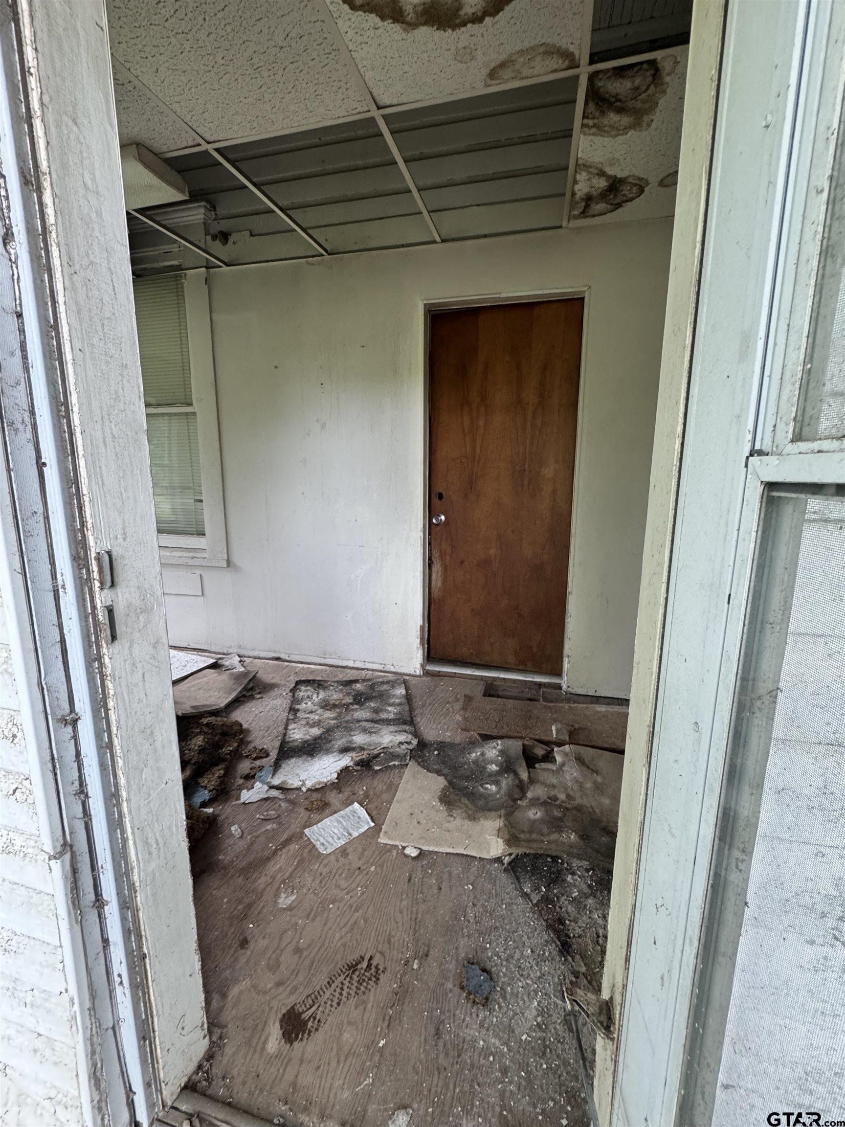 211 N 7TH
