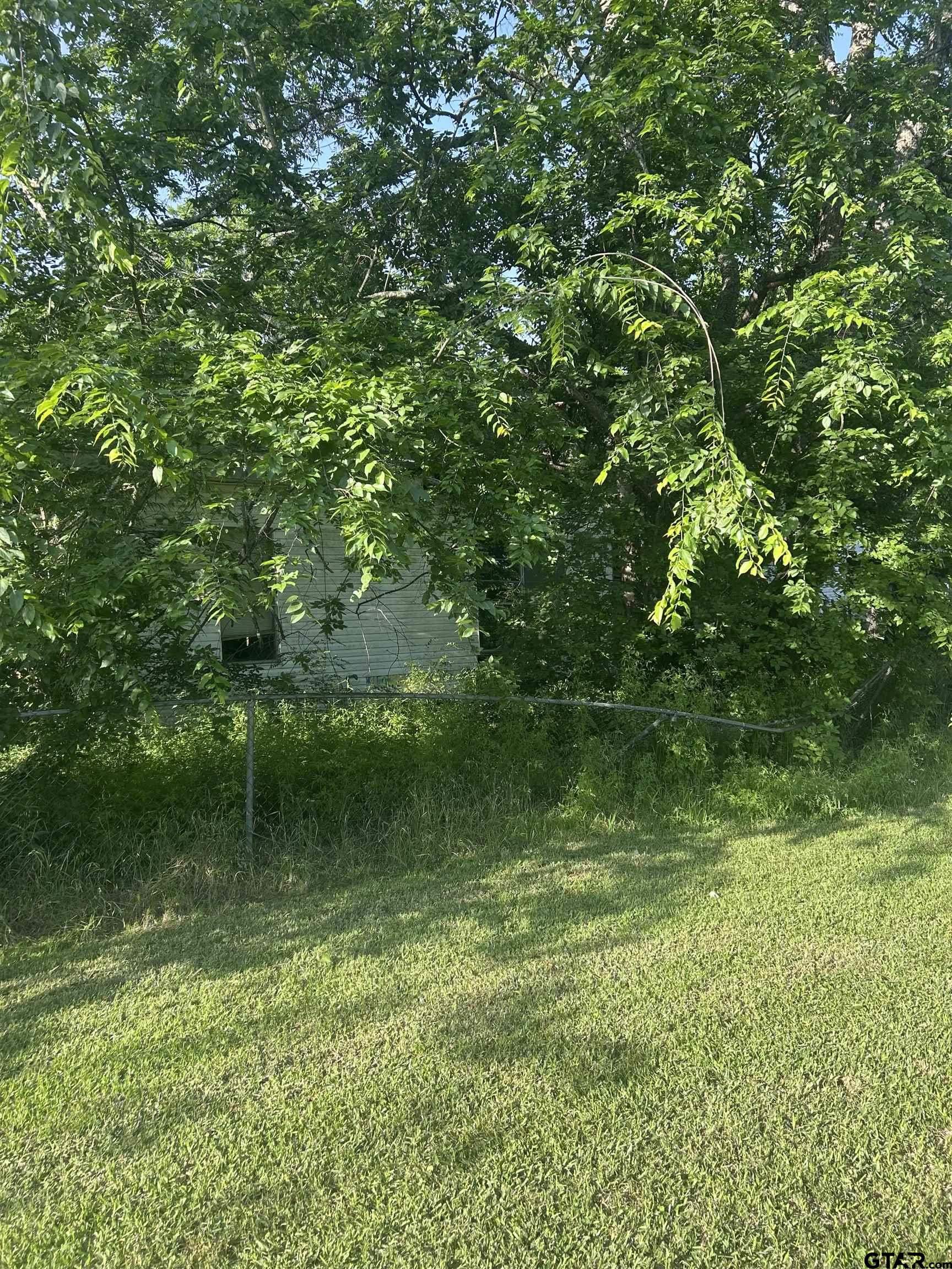 211 N 7TH