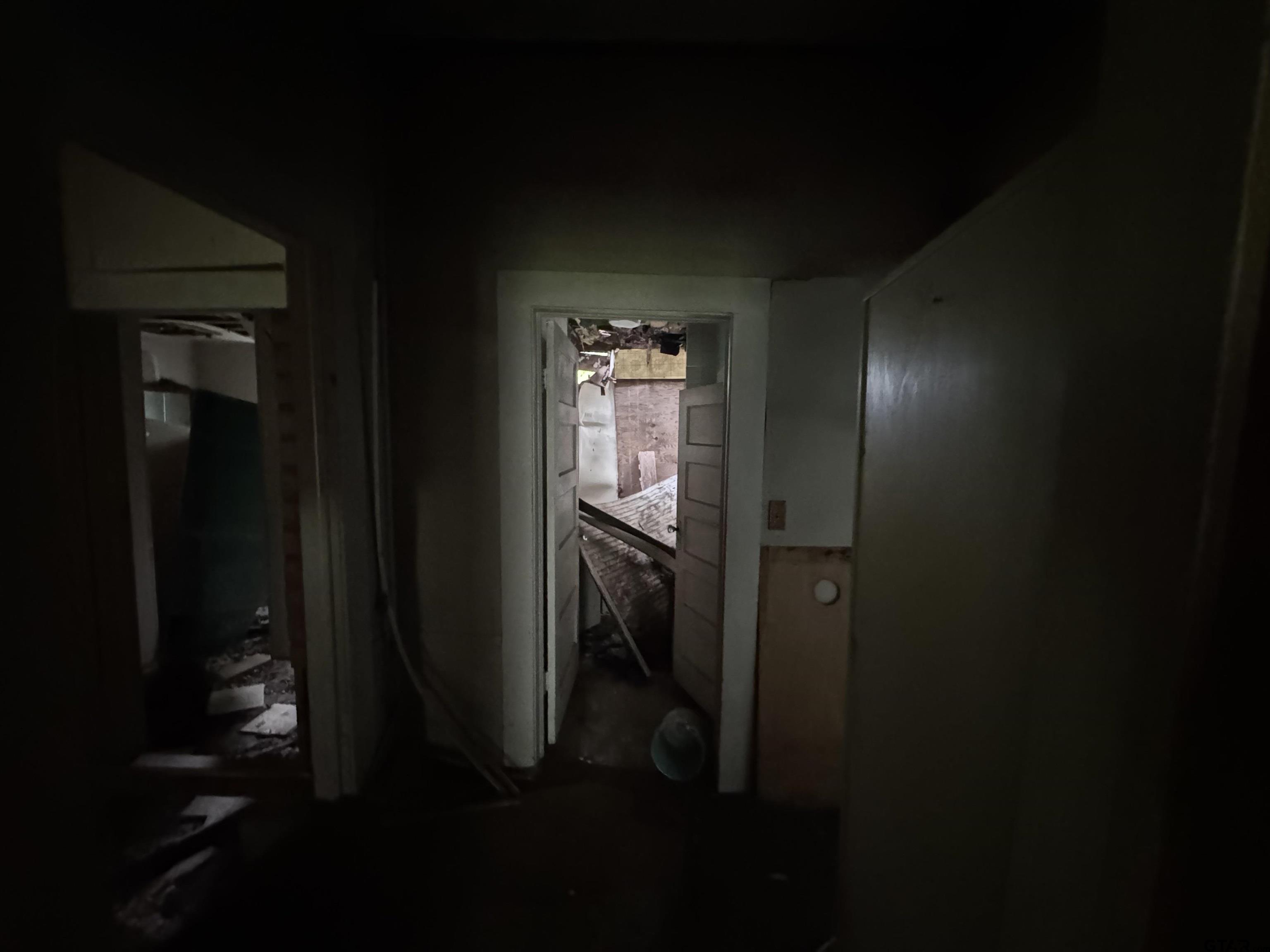 211 N 7TH