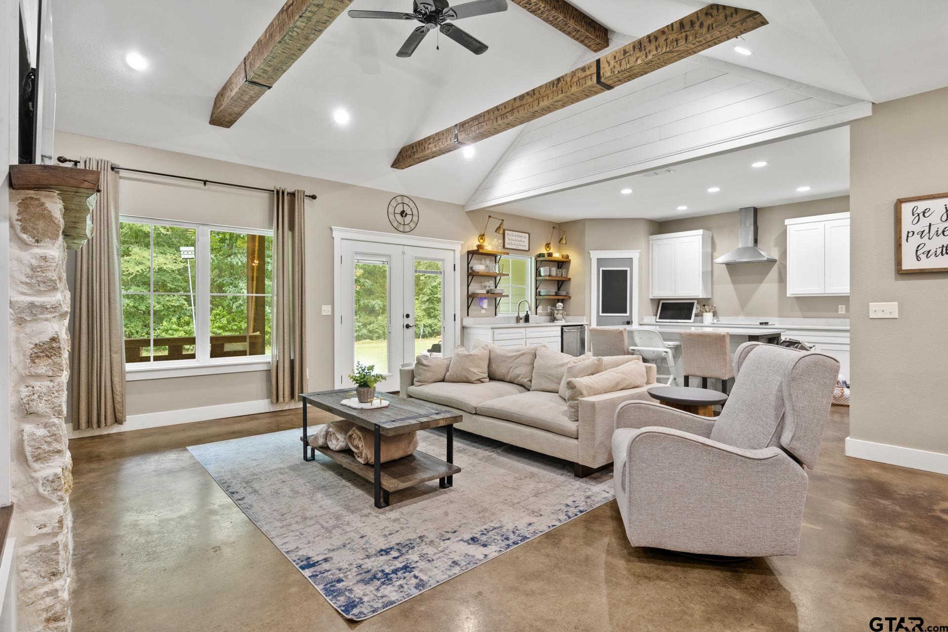 256 County Road 4224