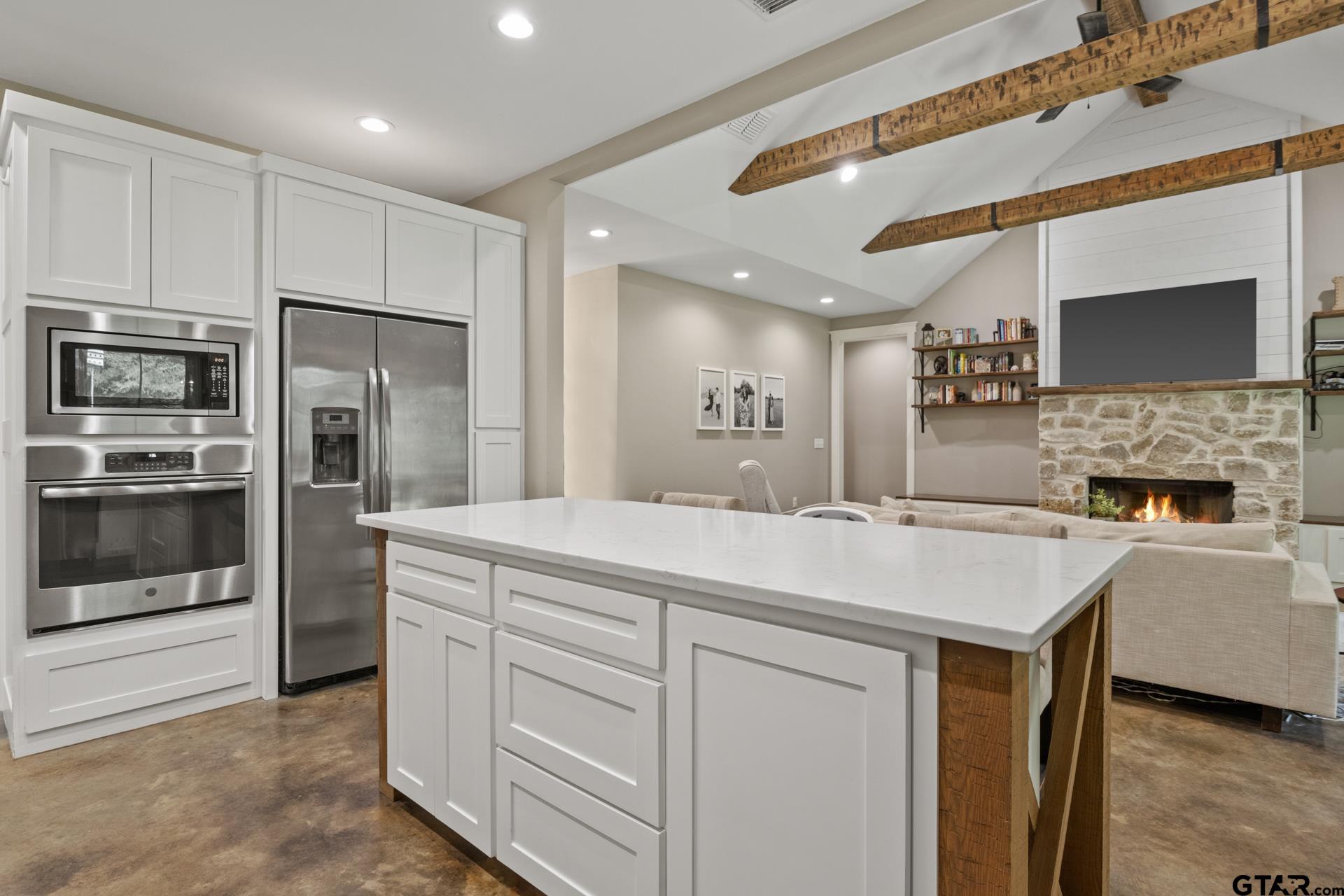 256 County Road 4224