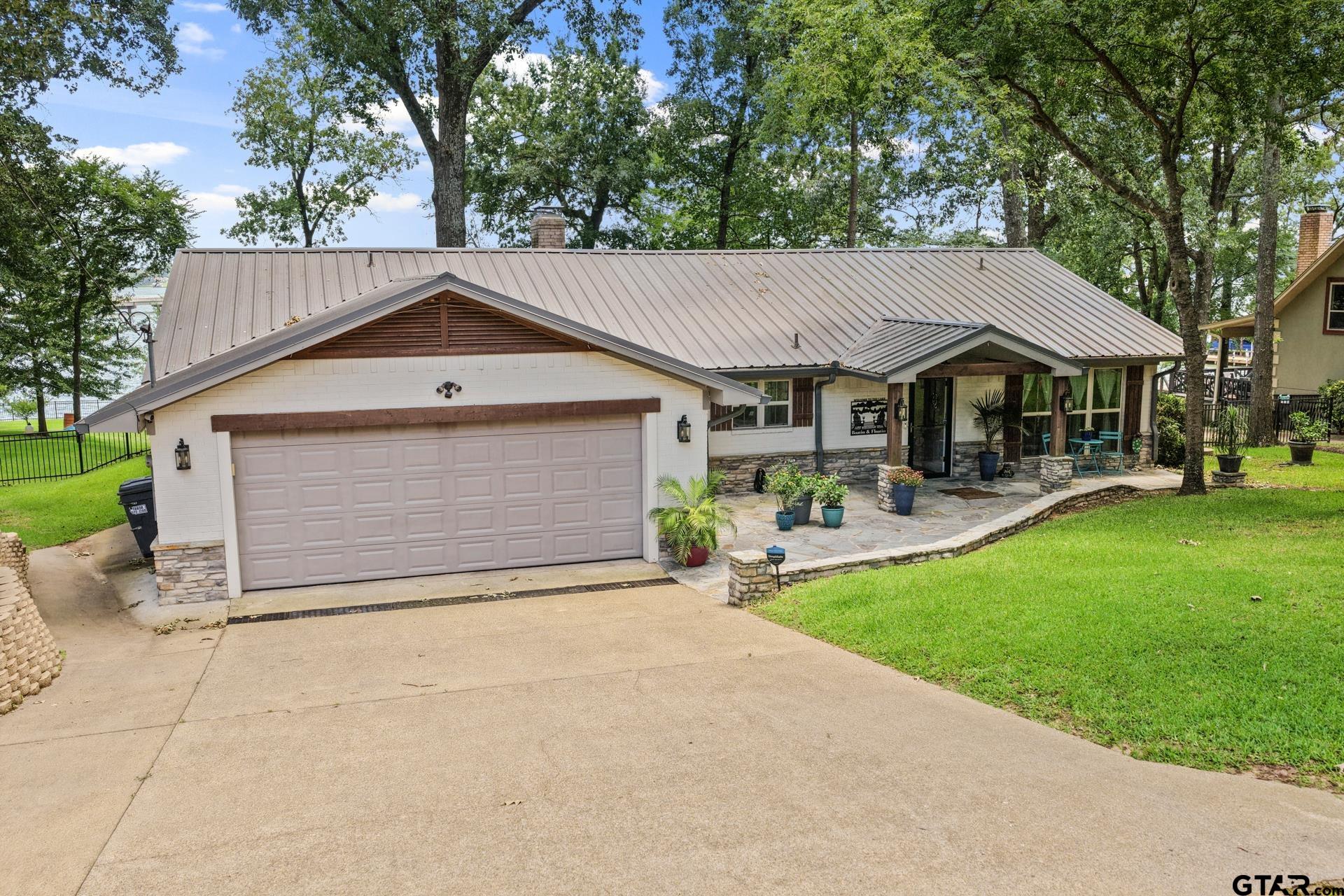 387 County Road 2940