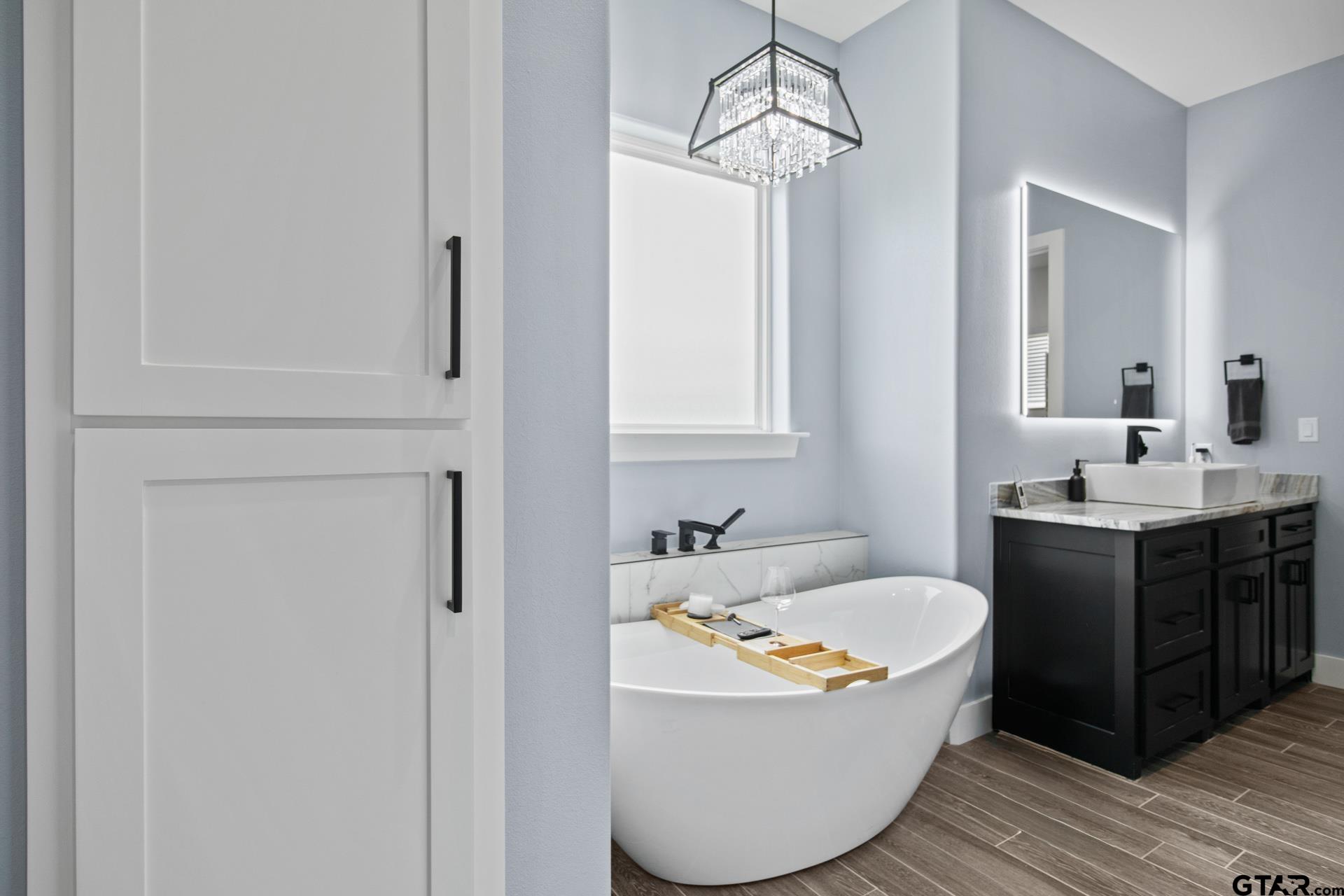 367 Private Road 54166