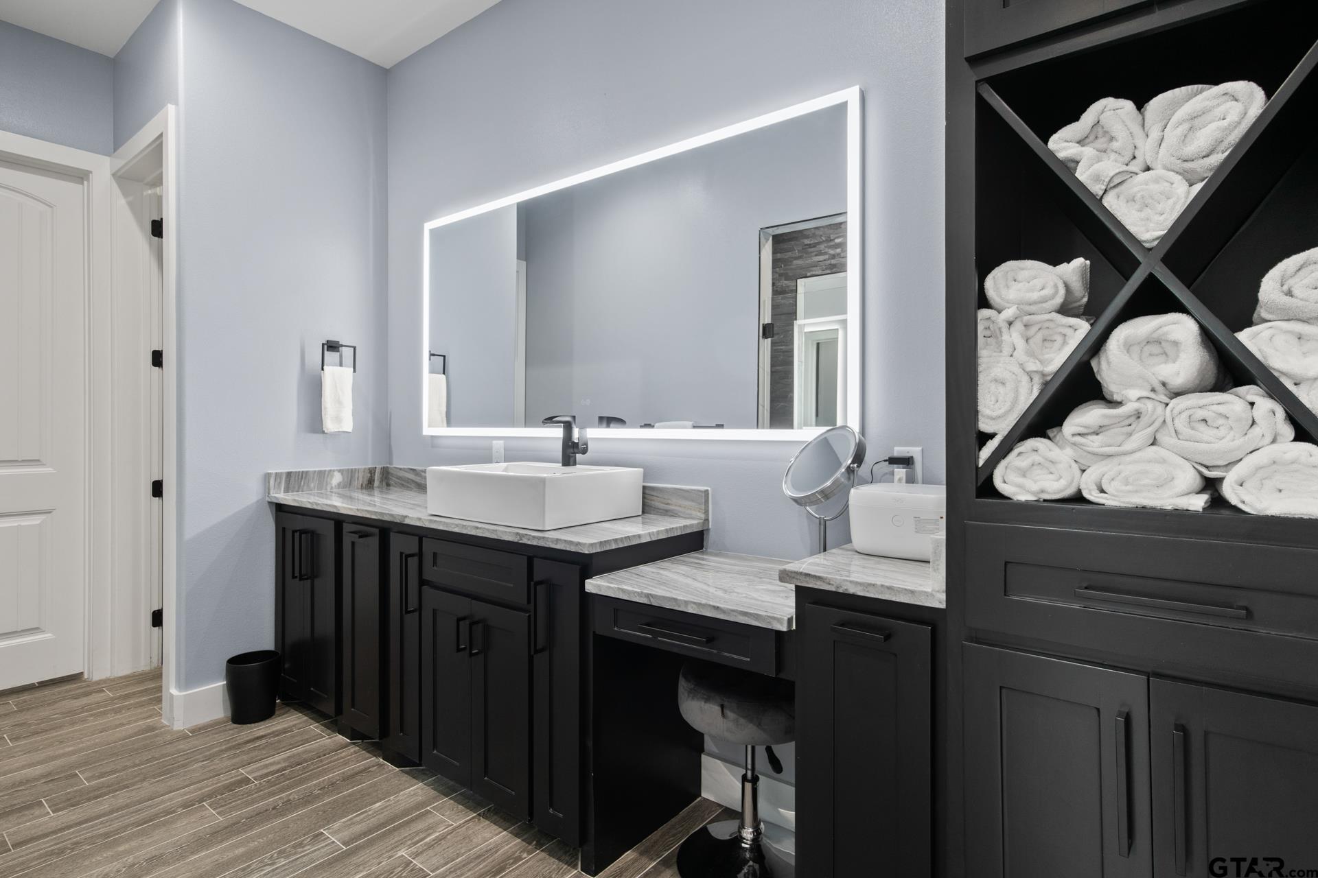 367 Private Road 54166