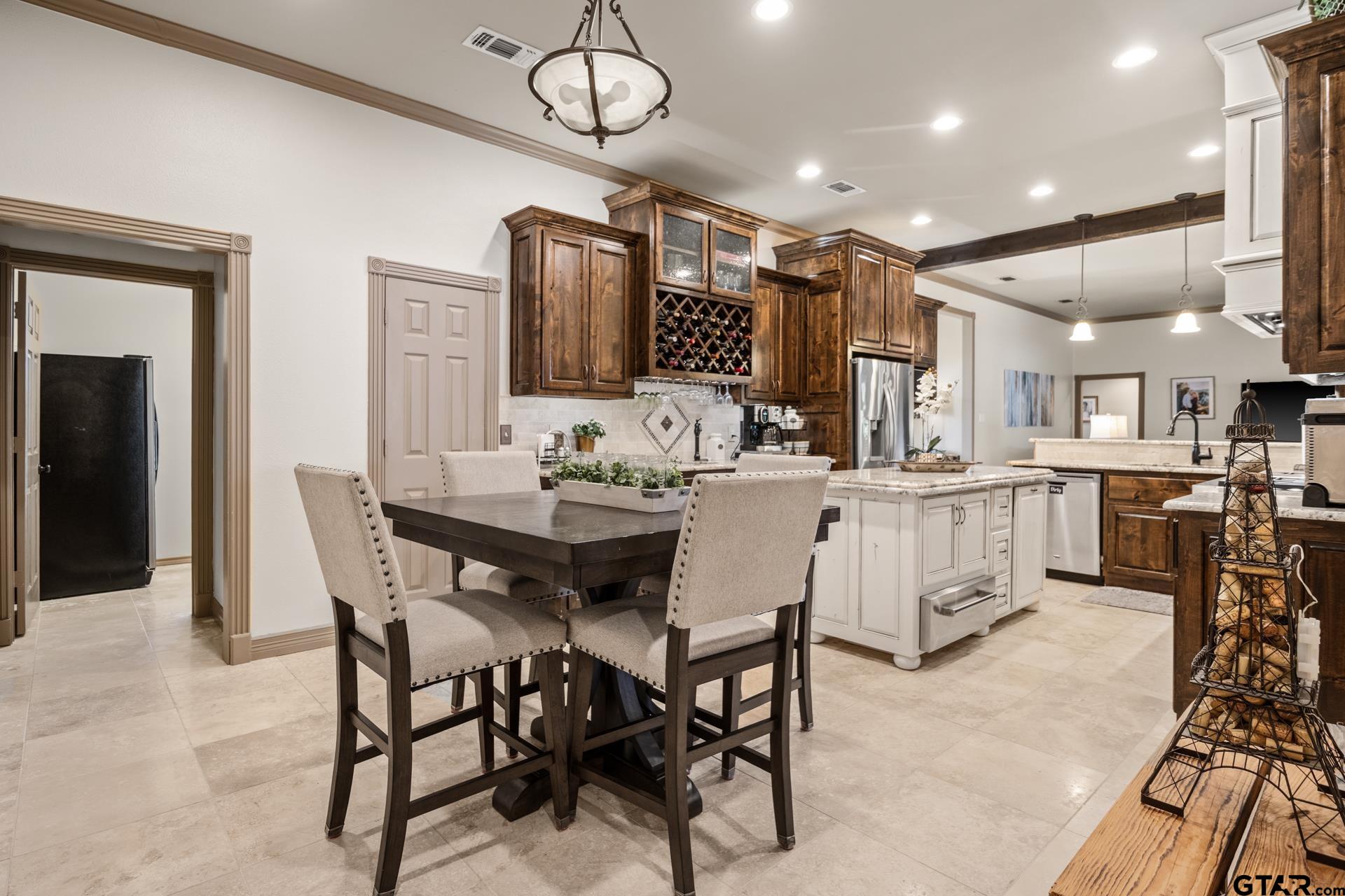 101 Turnberry Circle