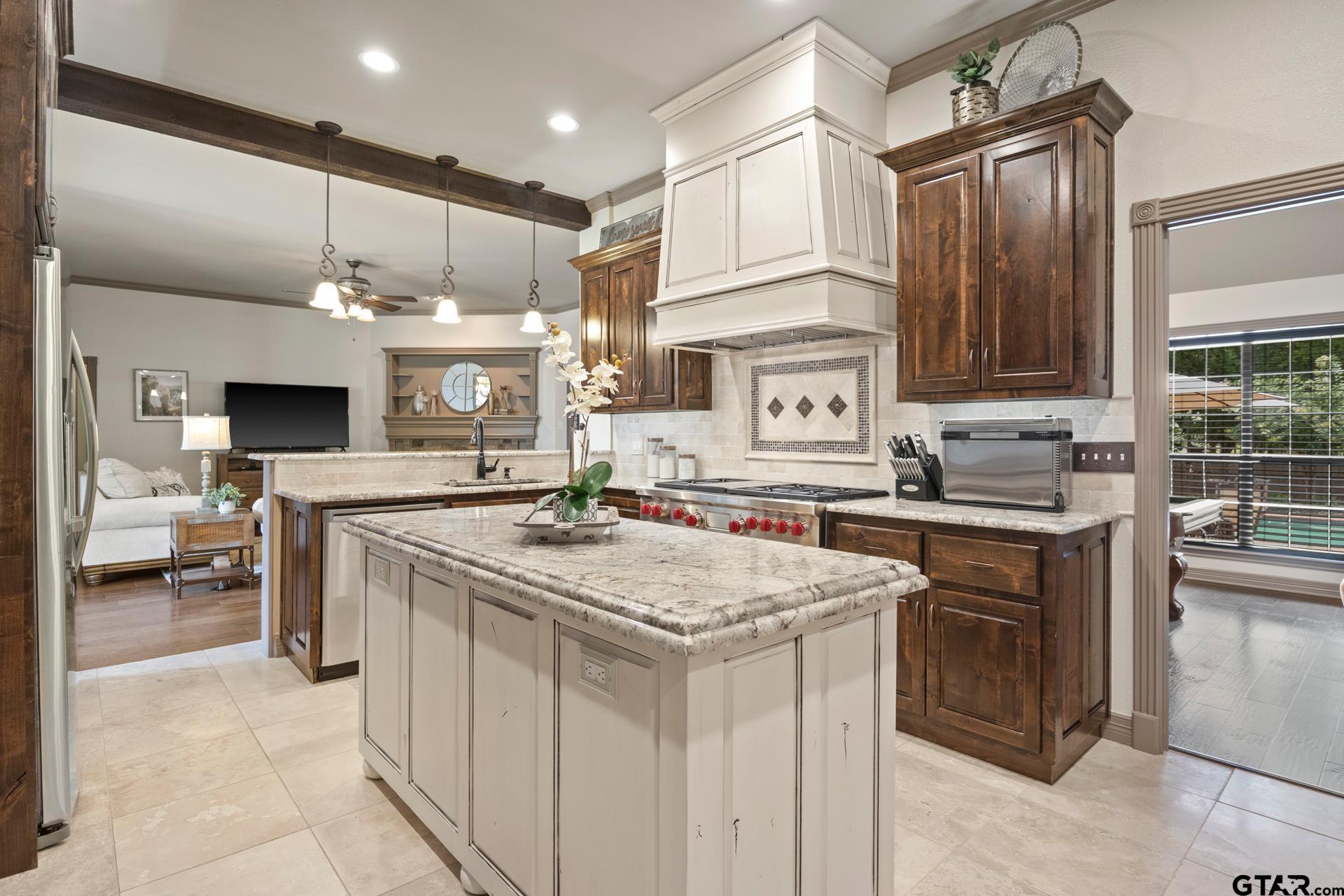 101 Turnberry Circle