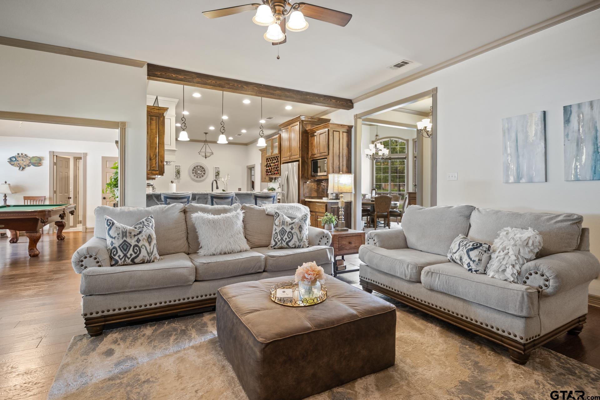 101 Turnberry Circle