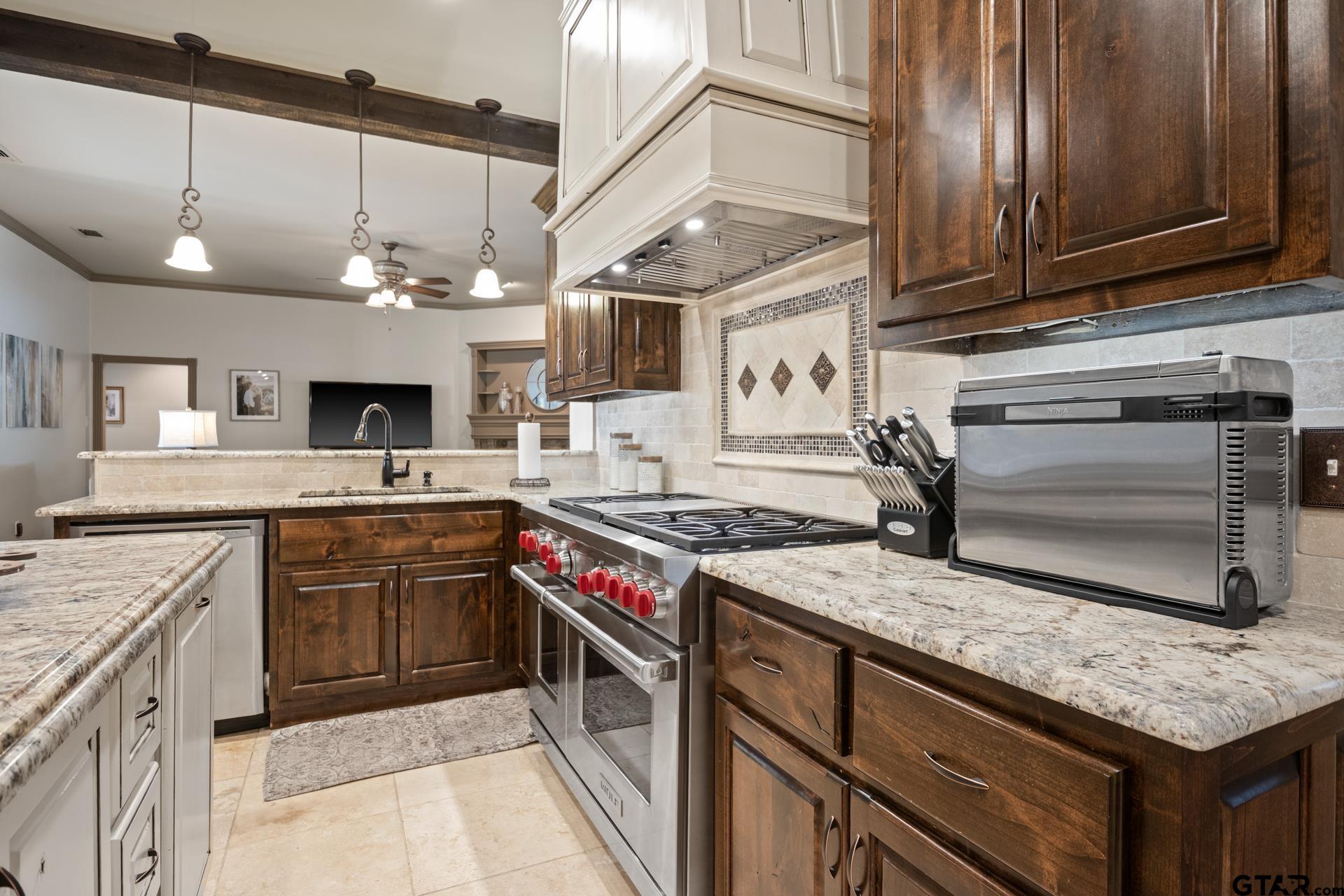101 Turnberry Circle