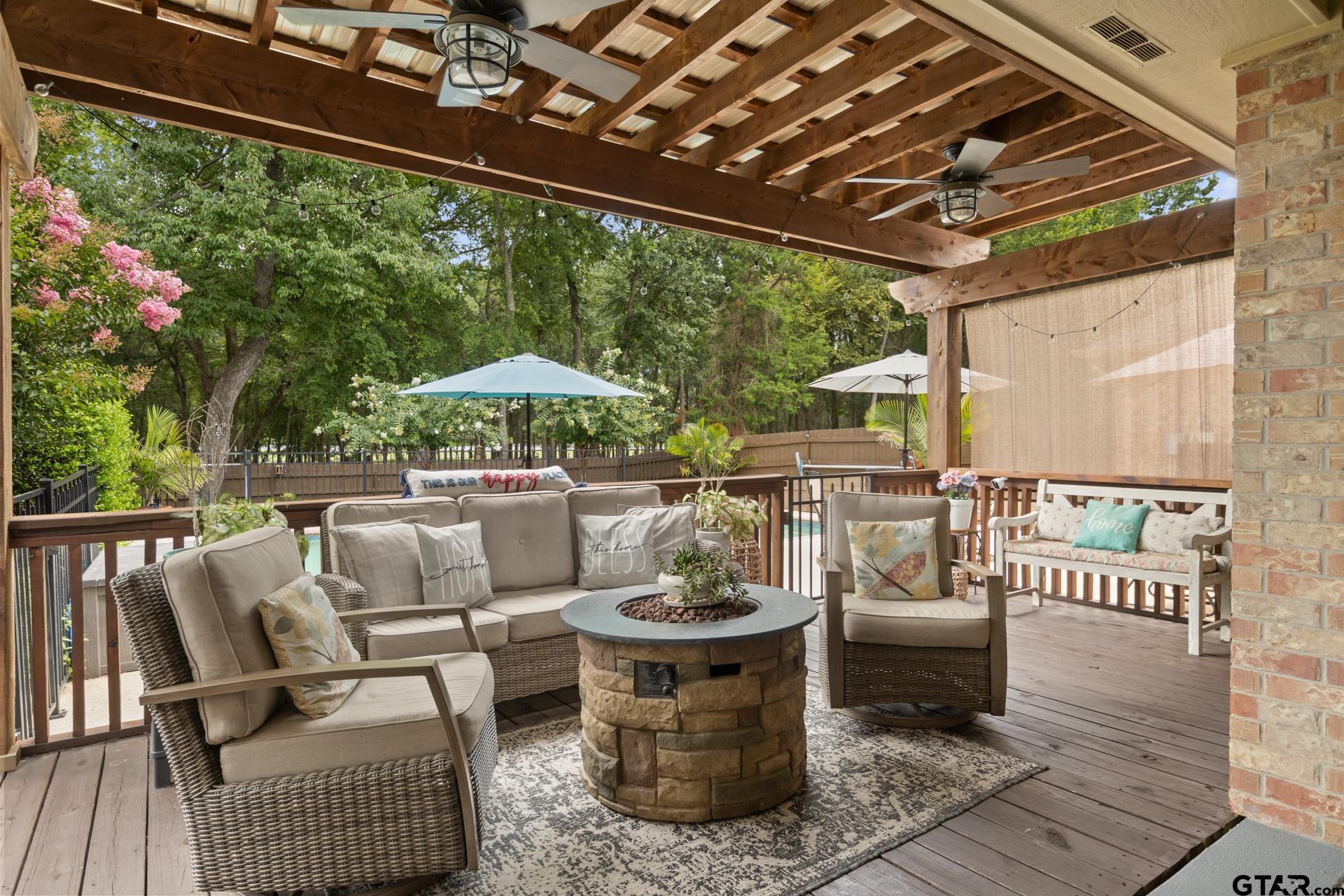 101 Turnberry Circle