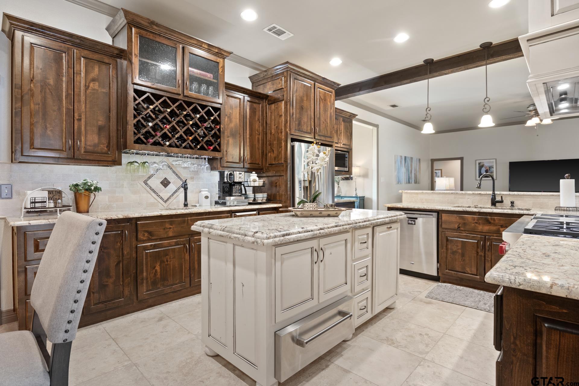 101 Turnberry Circle