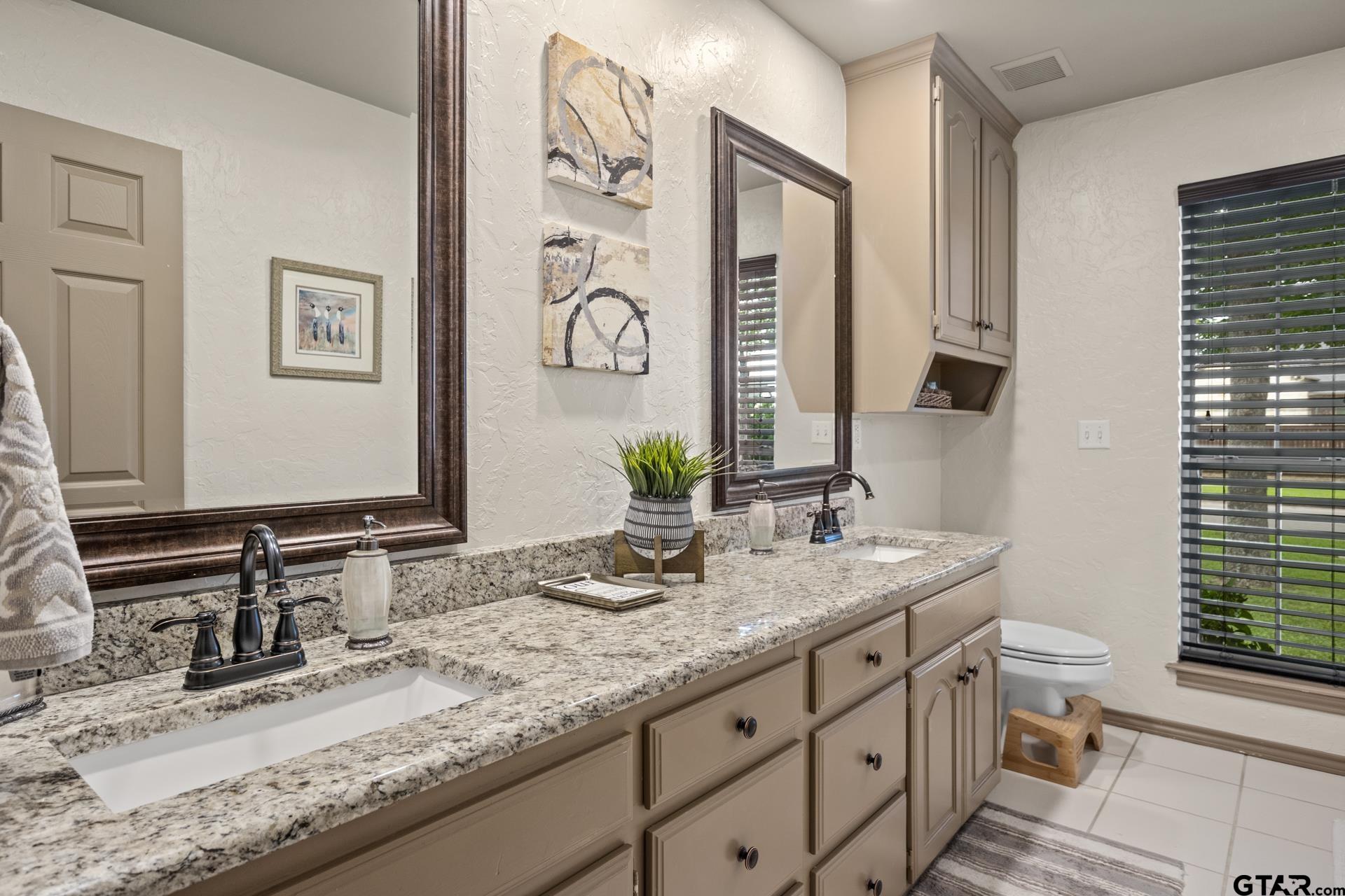 101 Turnberry Circle