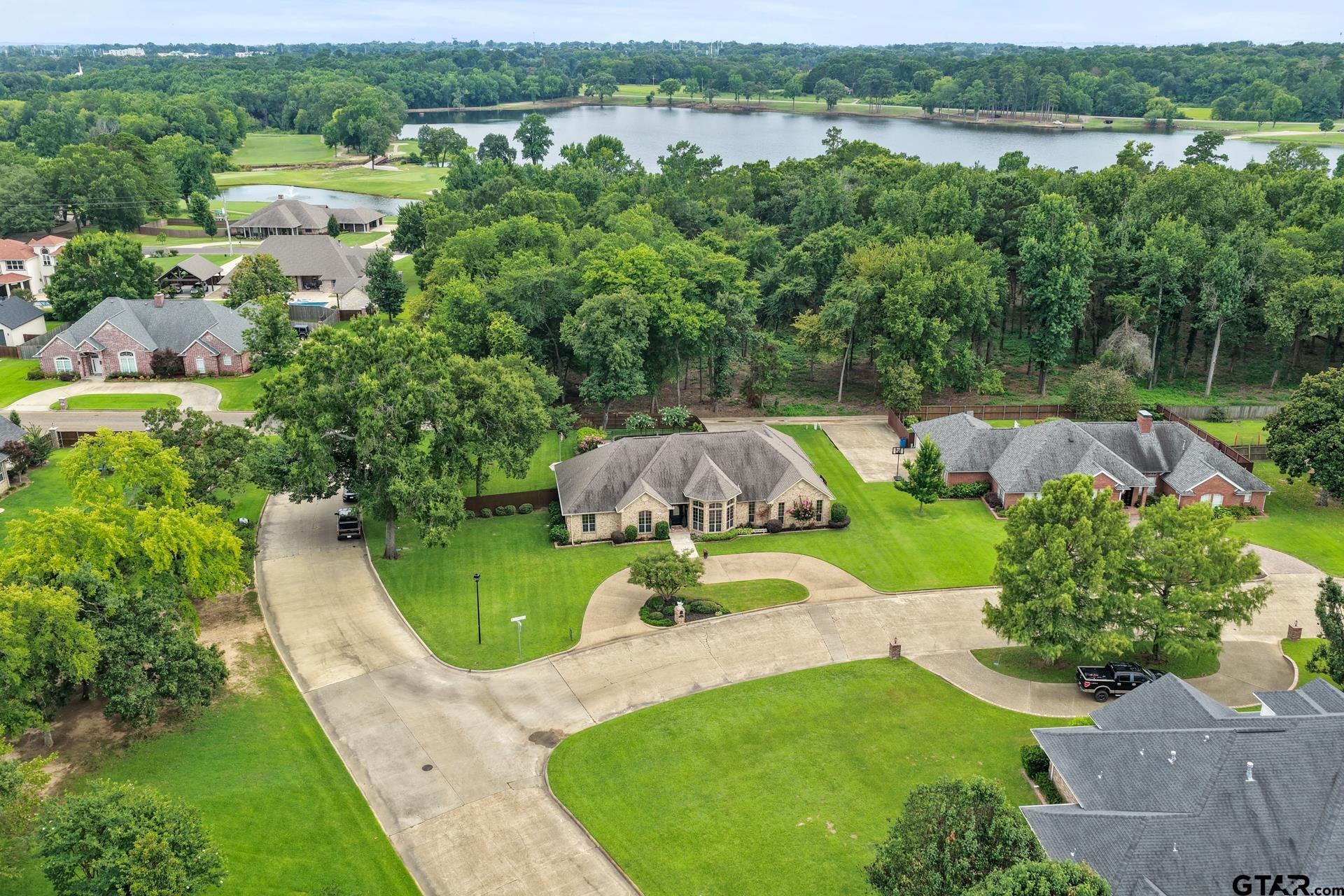 101 Turnberry Circle