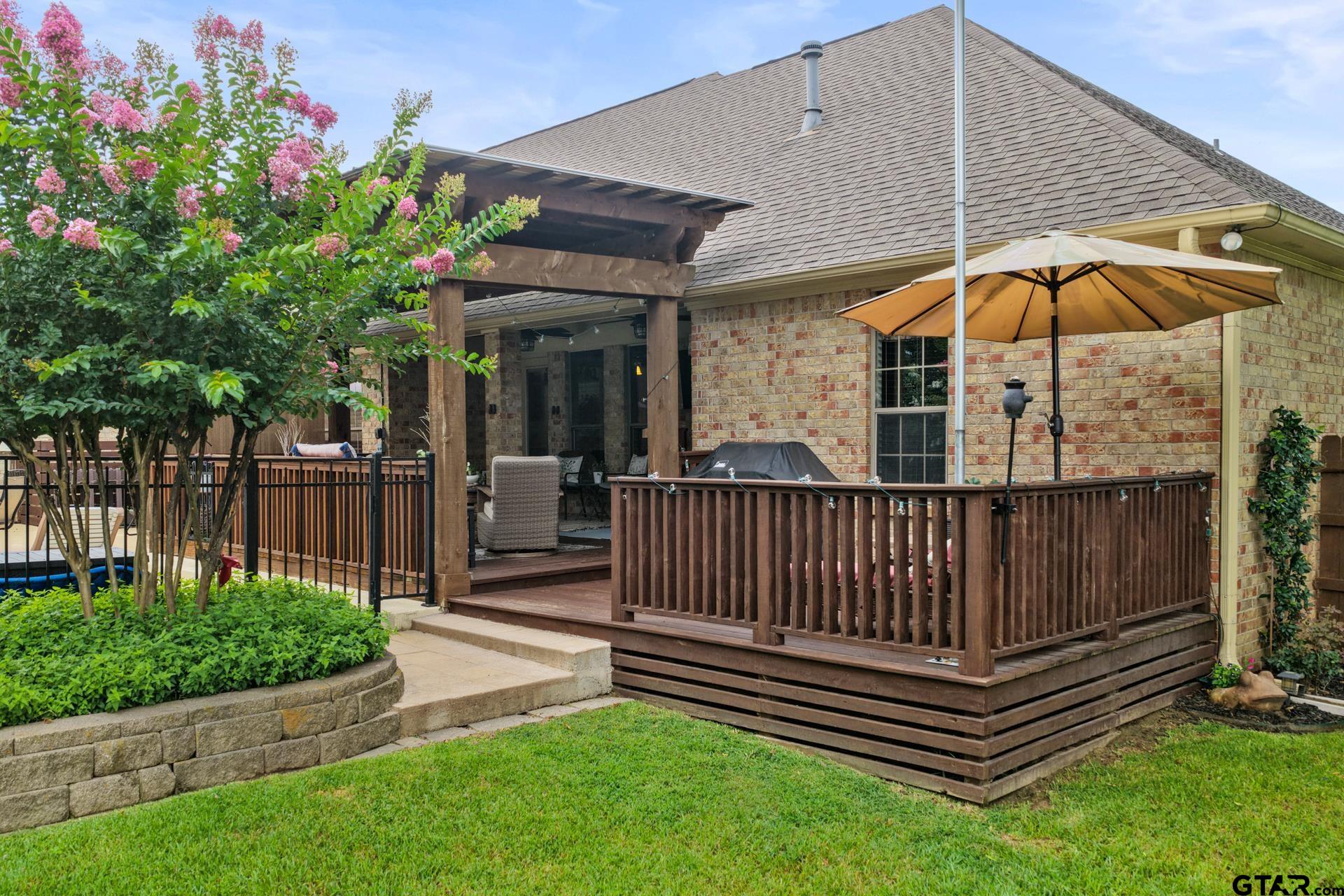 101 Turnberry Circle