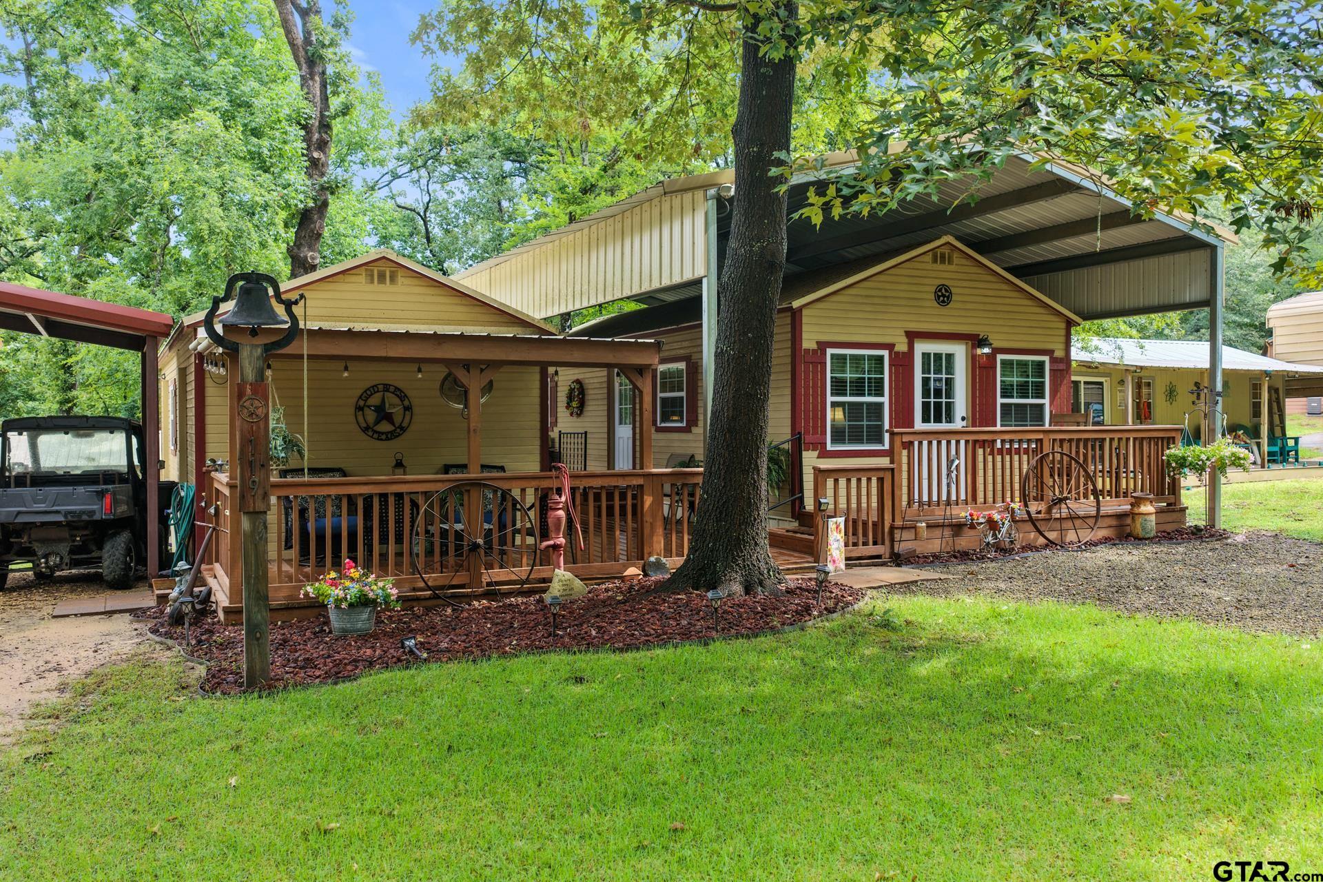 119 Private Road 52614