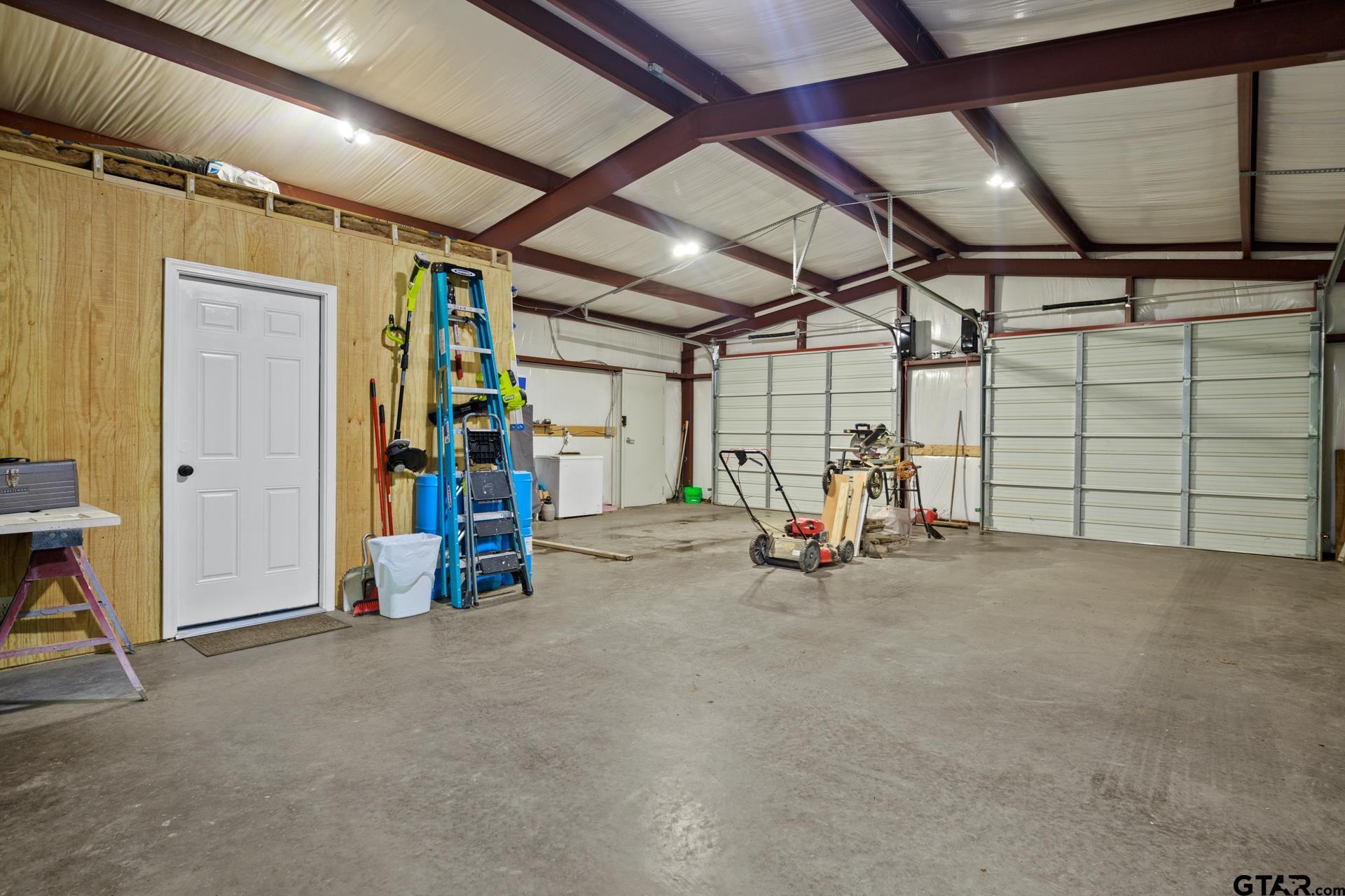 119 Private Road 52614