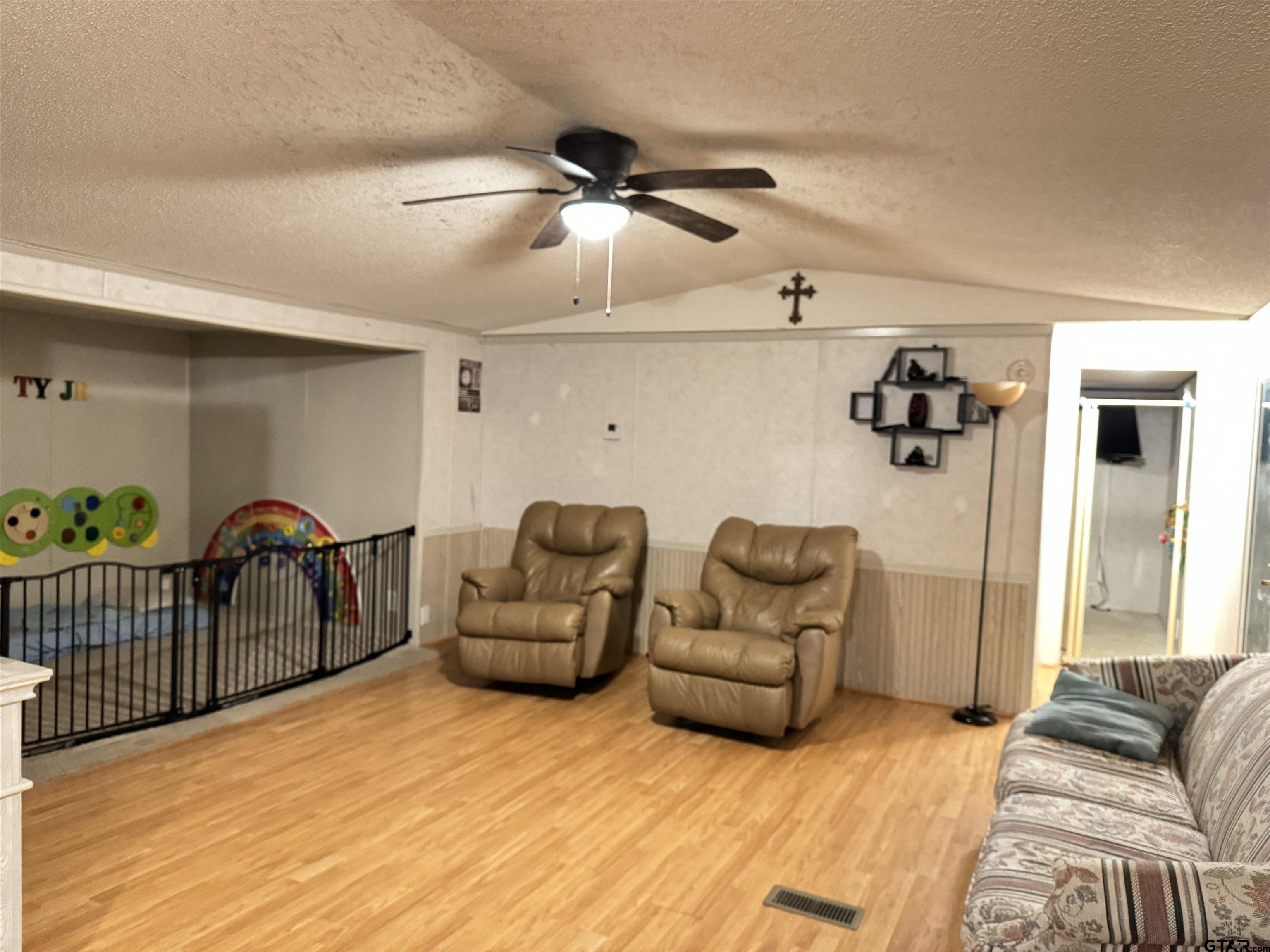 783 County Road 2121