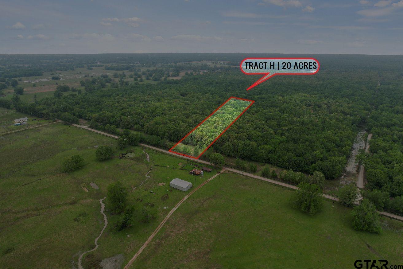 957 NE County Road 2220