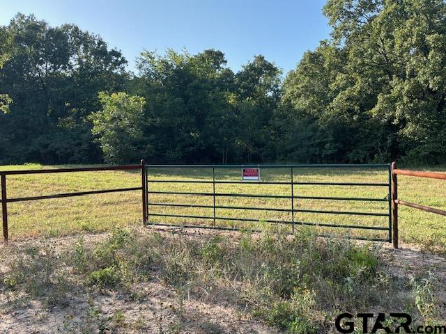 957 NE County Road 2220