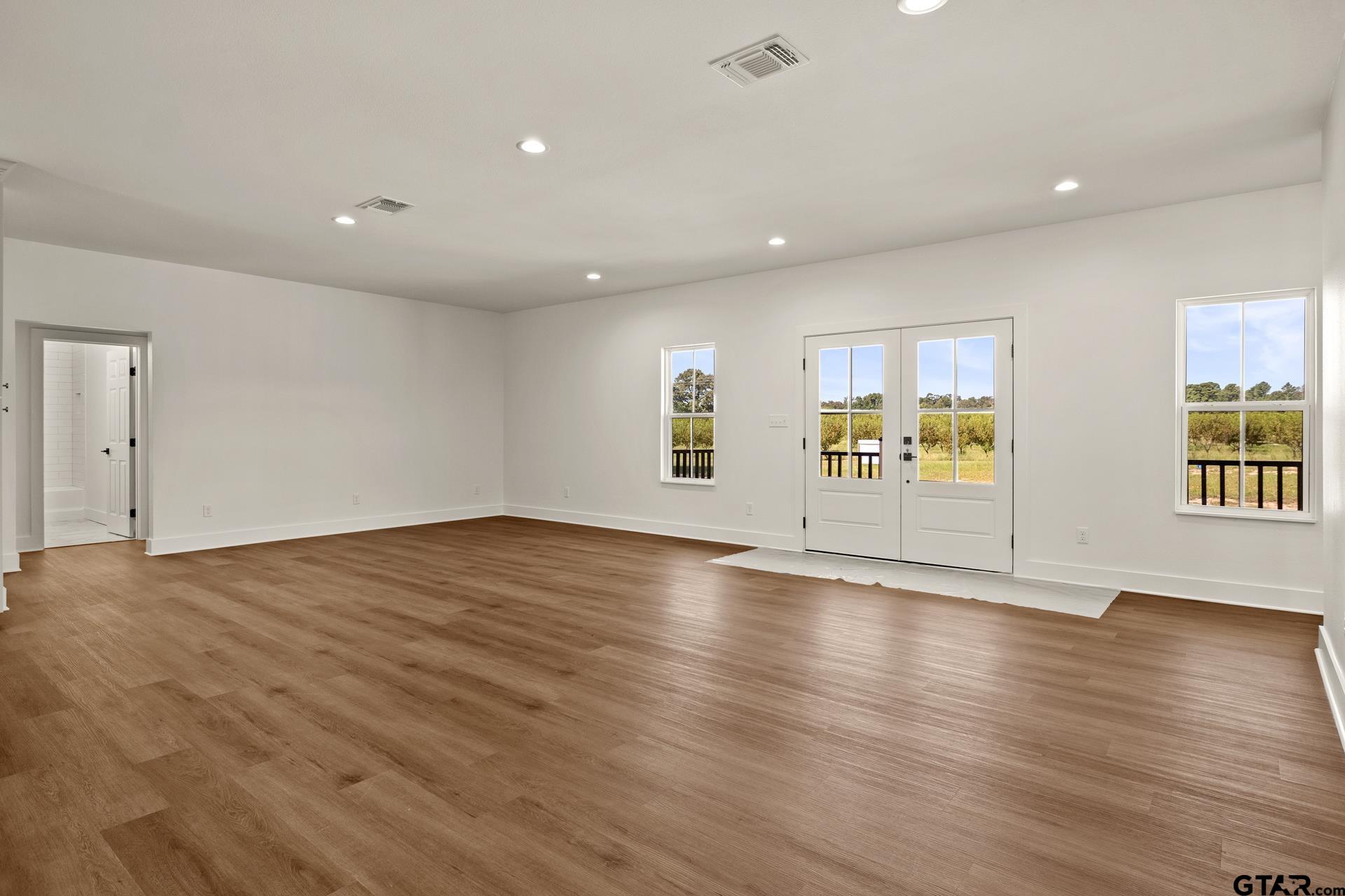 562 County Road 4230