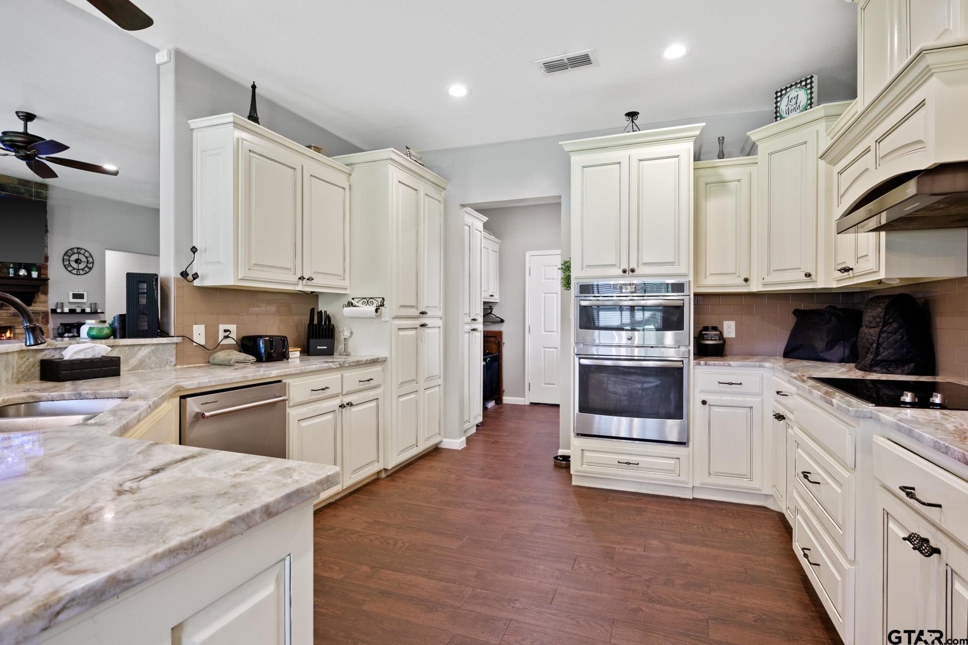 31 County Road 4742