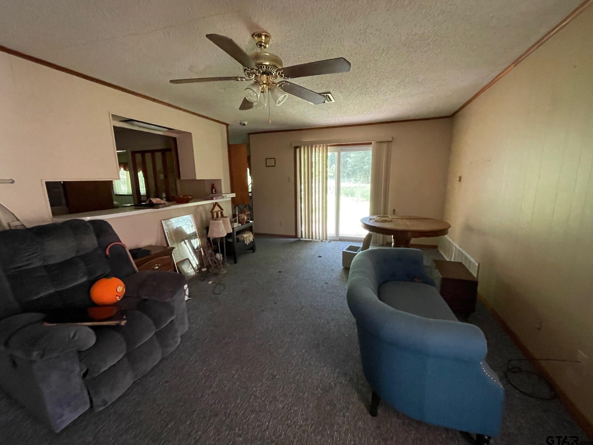 808 Watson Blvd